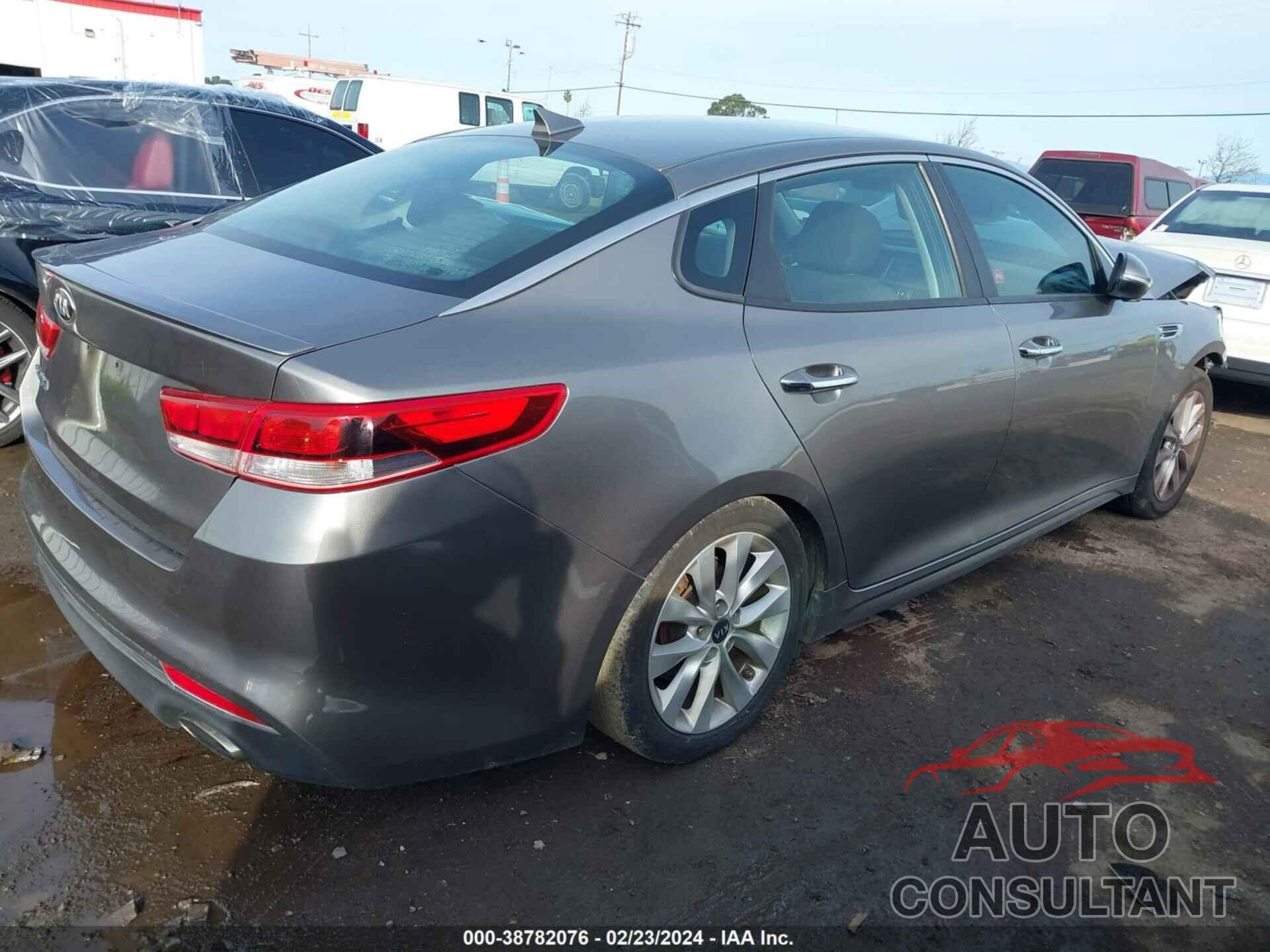 KIA OPTIMA 2017 - 5XXGT4L33HG139231