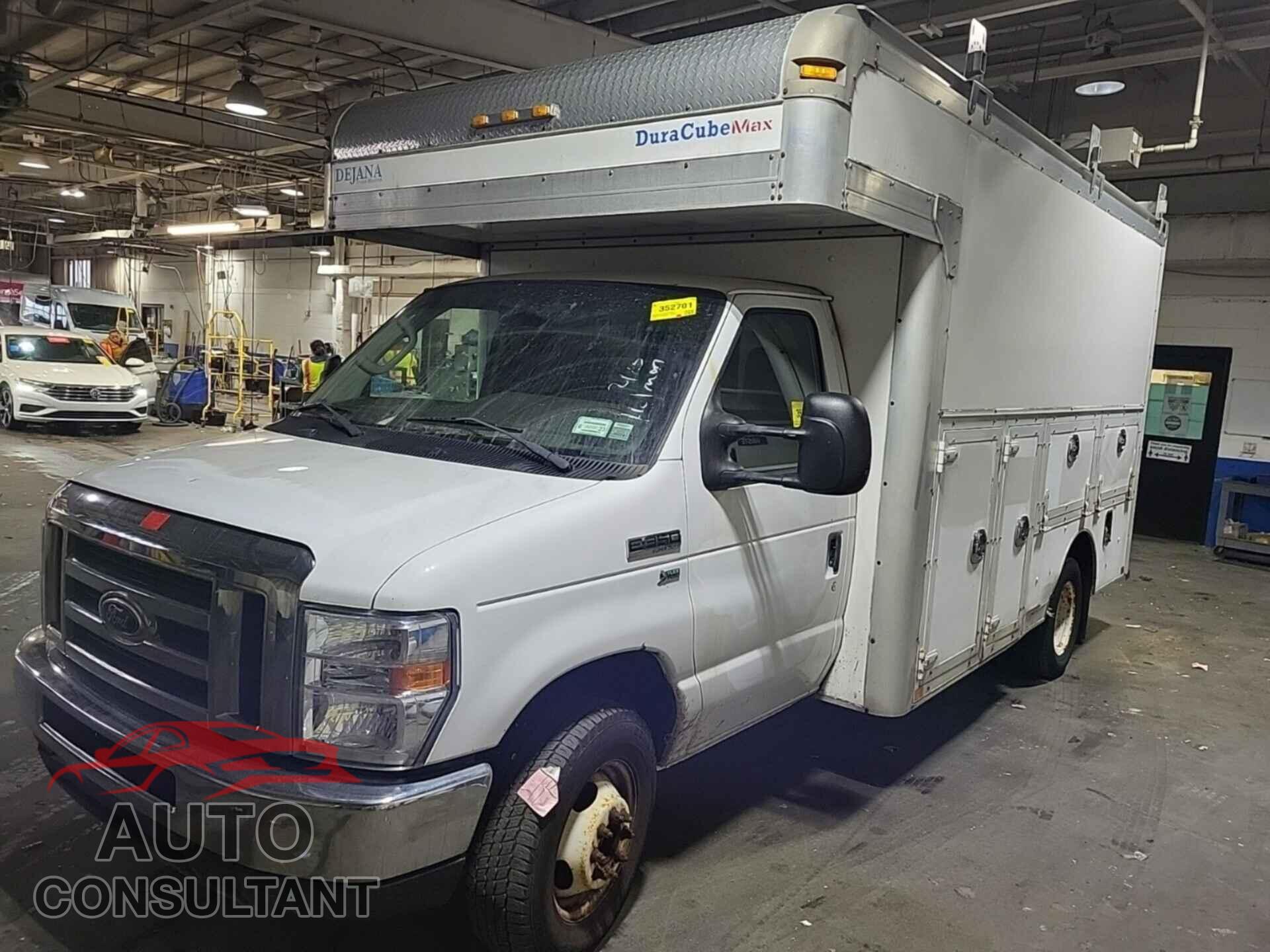 FORD ECONOLINE 2016 - 1FDWE3FL1GDC06635