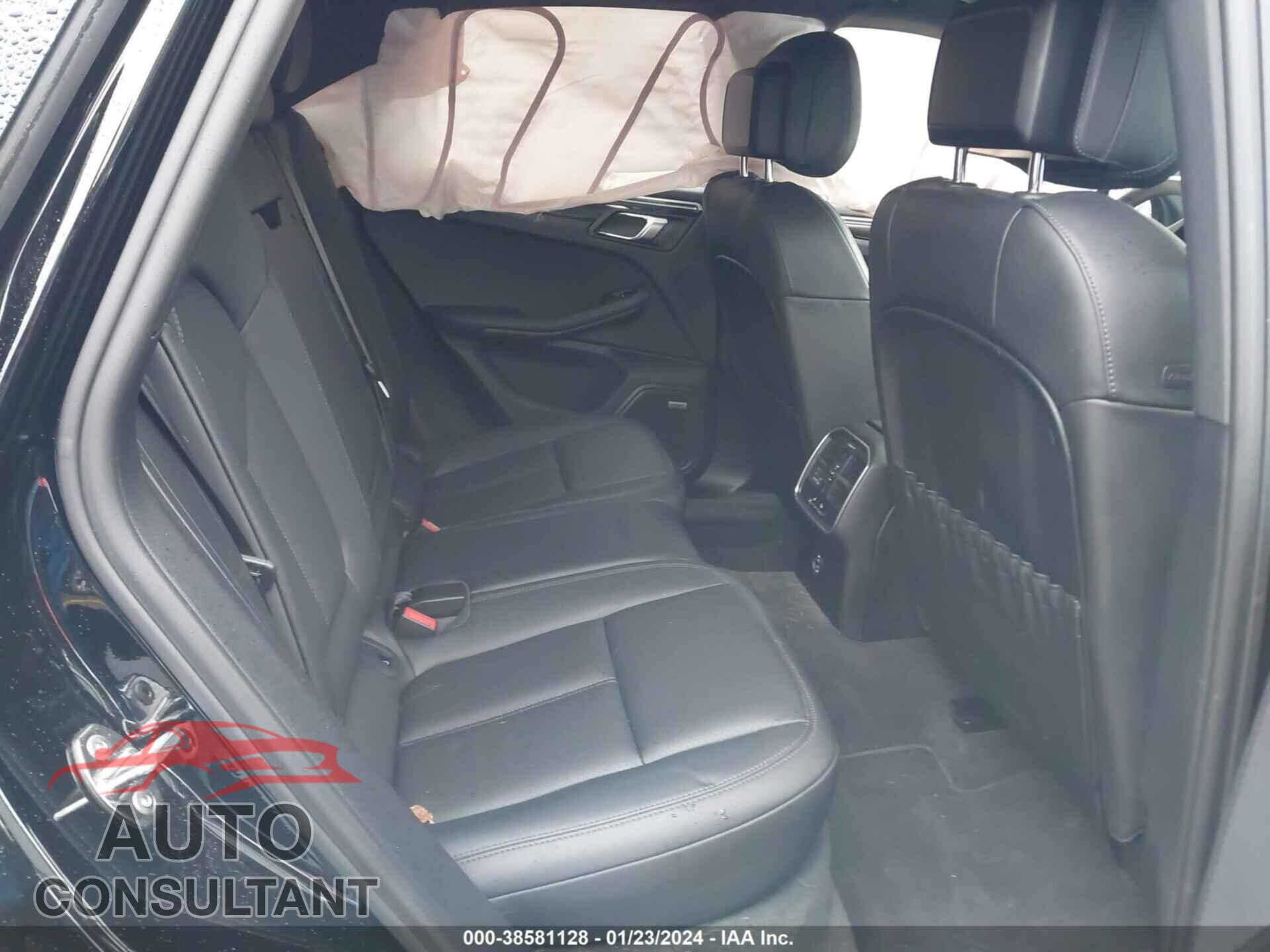 PORSCHE MACAN 2022 - WP1AA2A59NLB01386