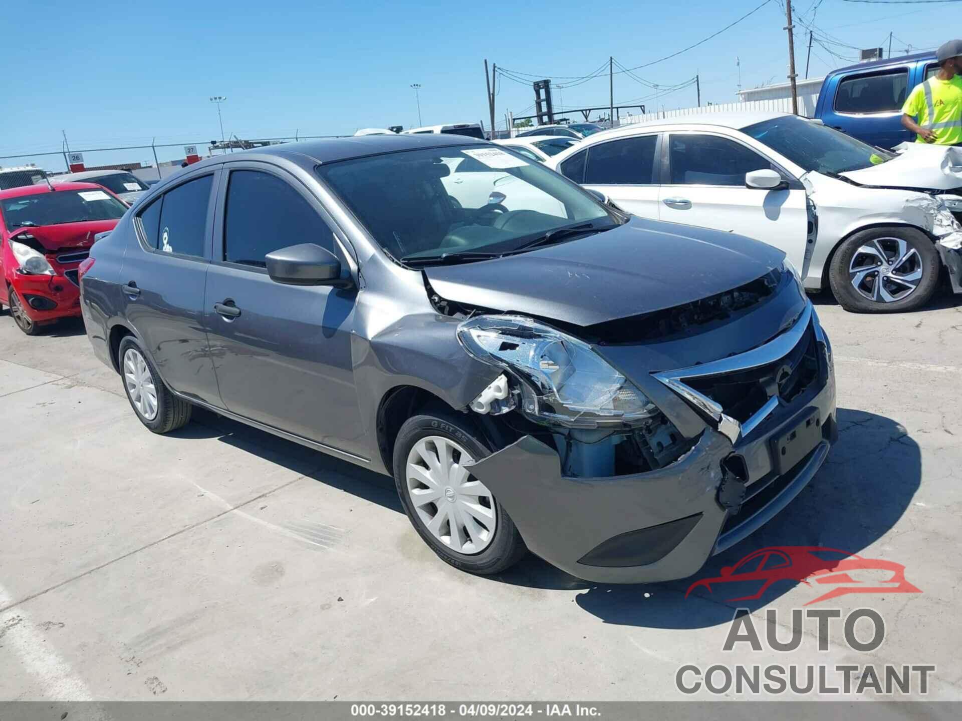 NISSAN VERSA 2019 - 3N1CN7AP5KL825253