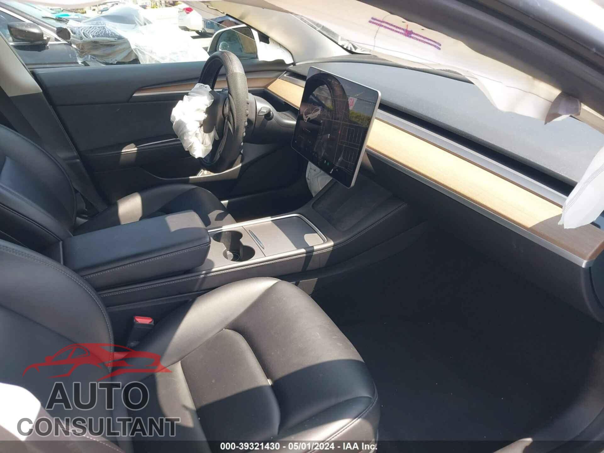 TESLA MODEL 3 2022 - 5YJ3E1EA6NF142755
