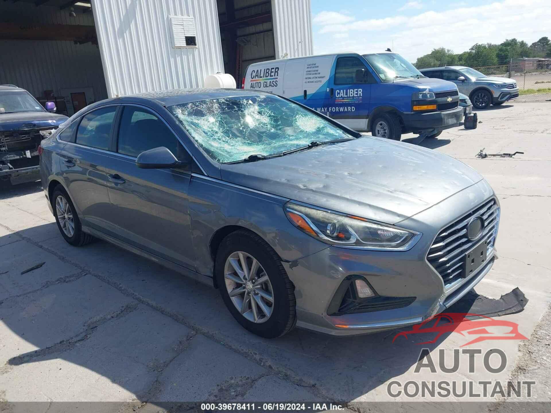 HYUNDAI SONATA 2018 - 5NPE24AF1JH618779