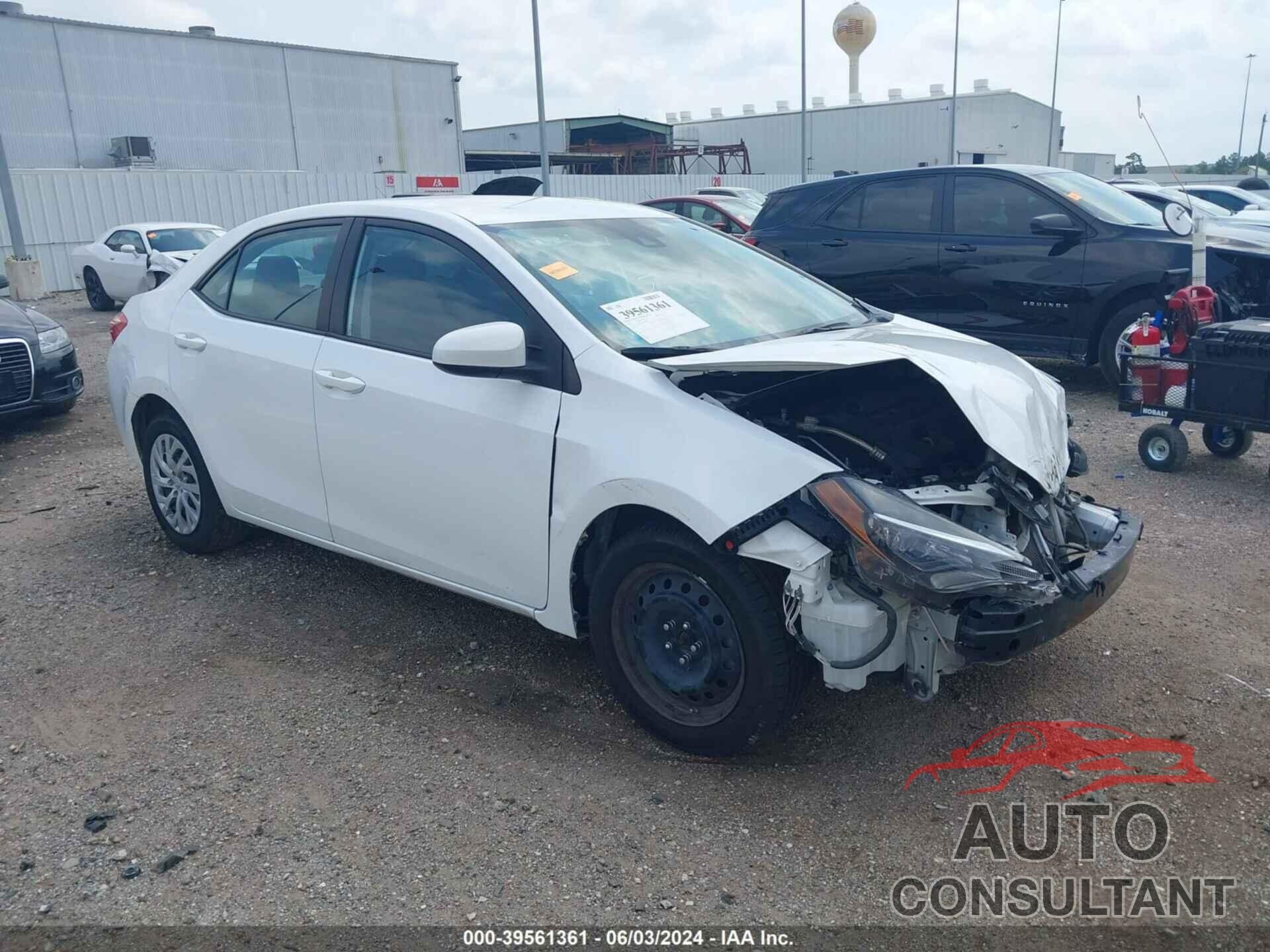 TOYOTA COROLLA 2018 - 2T1BURHE5JC009768