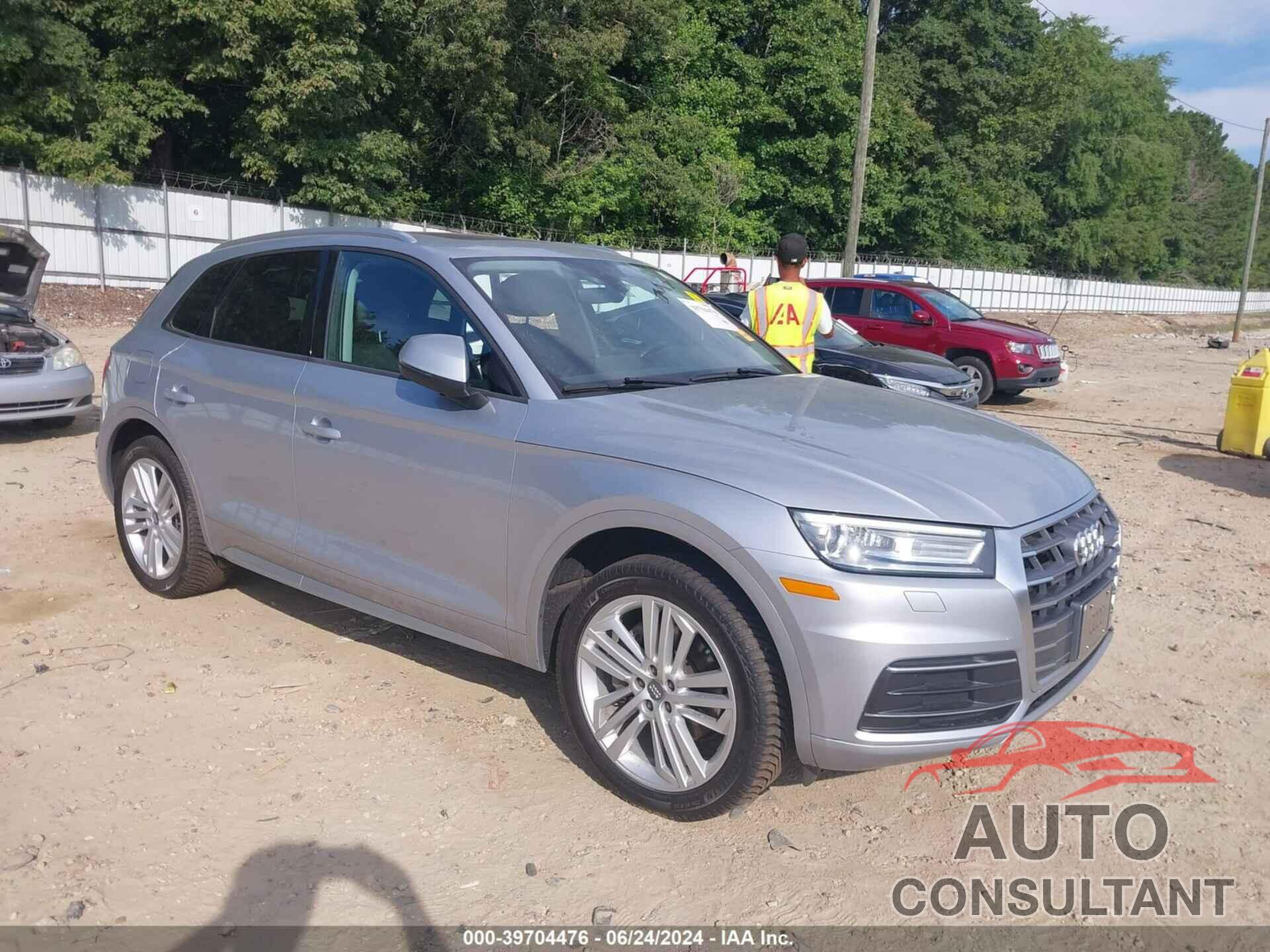 AUDI Q5 2018 - WA1ANAFY4J2004688