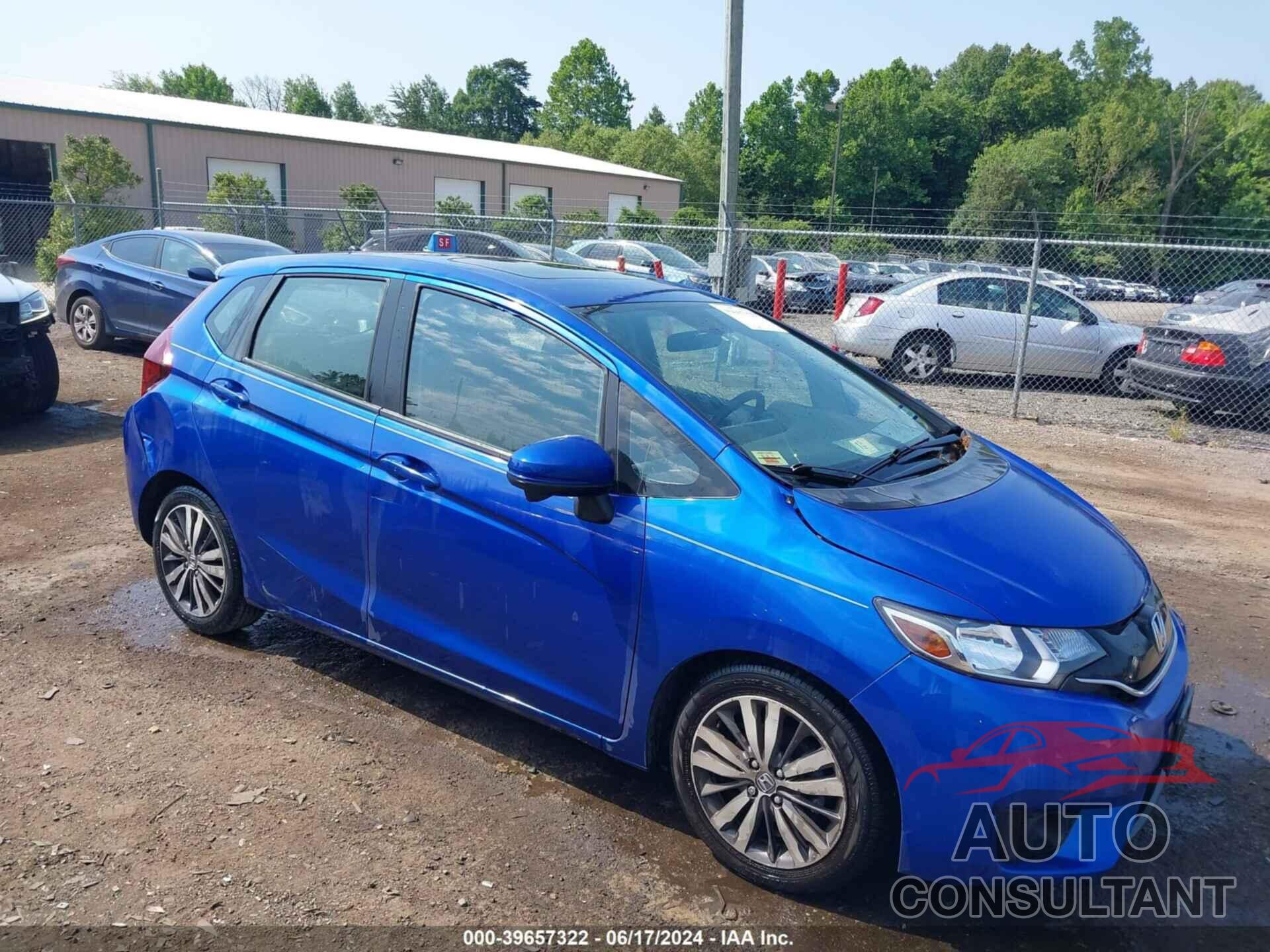 HONDA FIT 2016 - JHMGK5H79GX010016