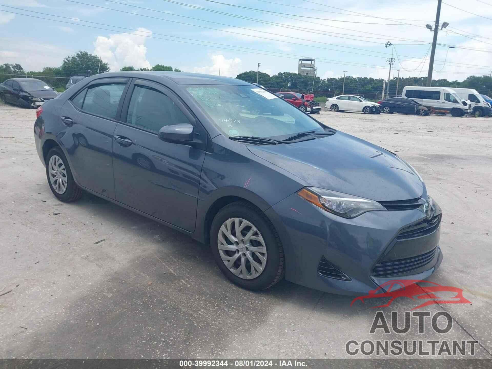 TOYOTA COROLLA 2017 - 2T1BURHE5HC828533