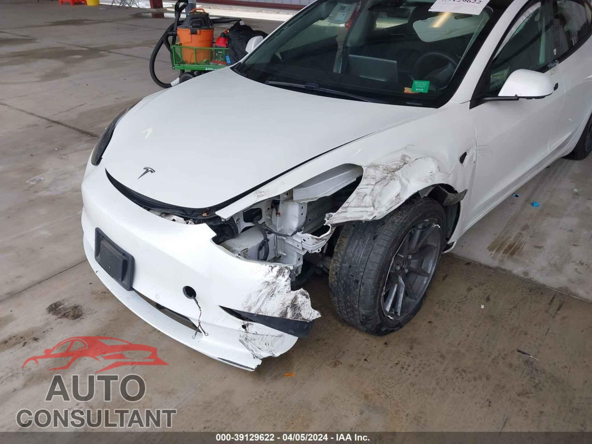 TESLA MODEL 3 2021 - 5YJ3E1EA9MF022057