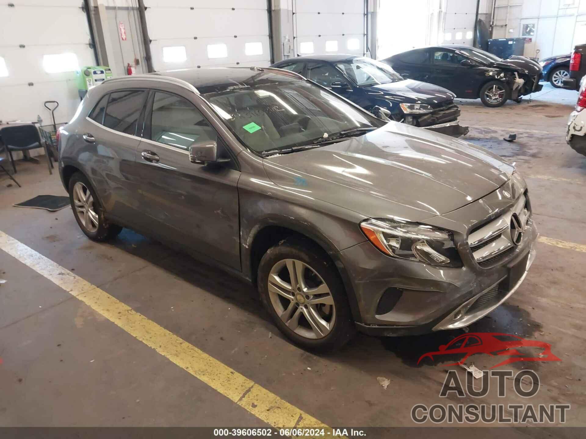 MERCEDES-BENZ GLA 250 2016 - WDCTG4GB8GJ189275