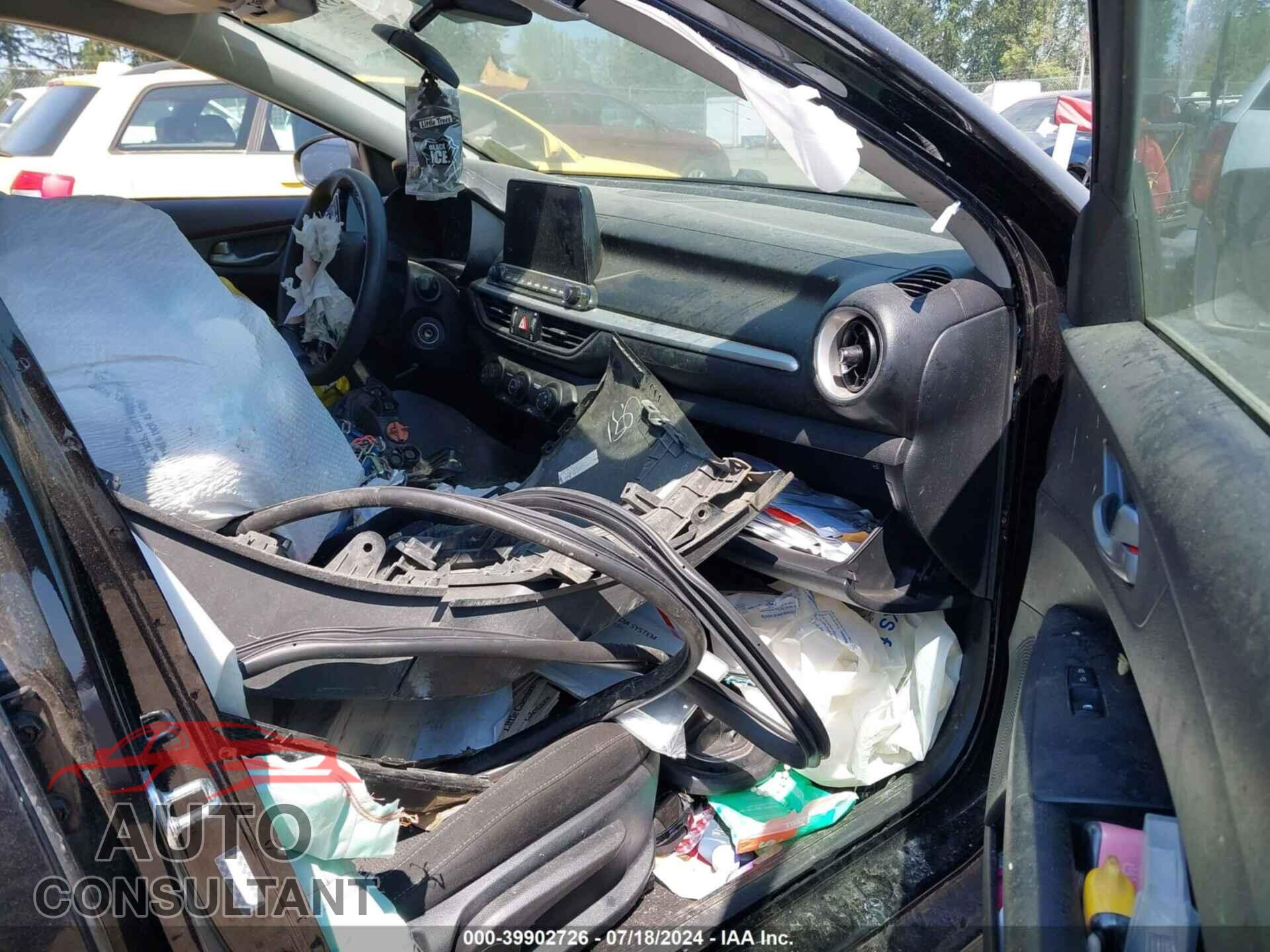 KIA FORTE 2021 - 3KPF24AD7ME278856
