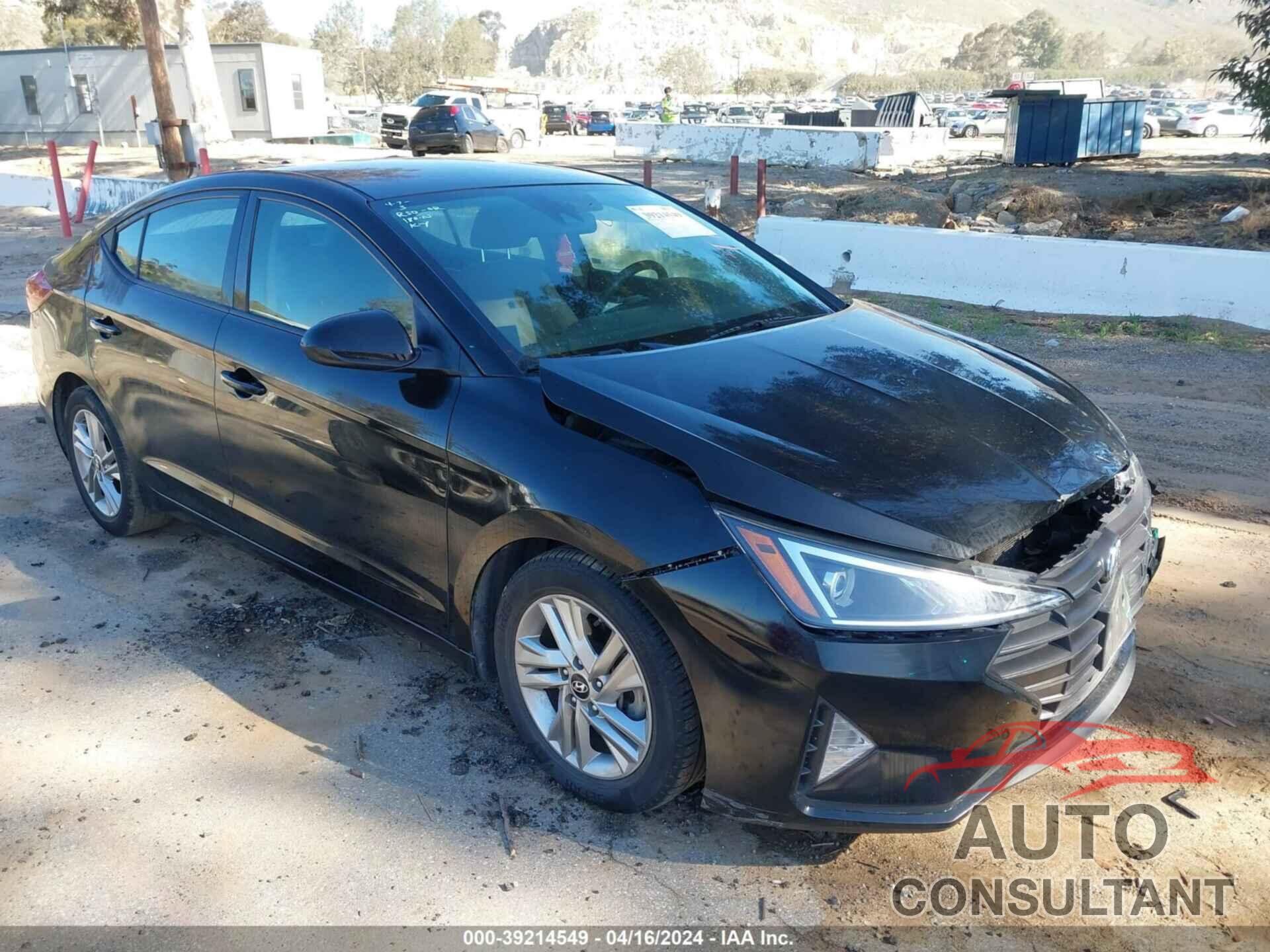 HYUNDAI ELANTRA 2019 - KMHD84LF2KU730274