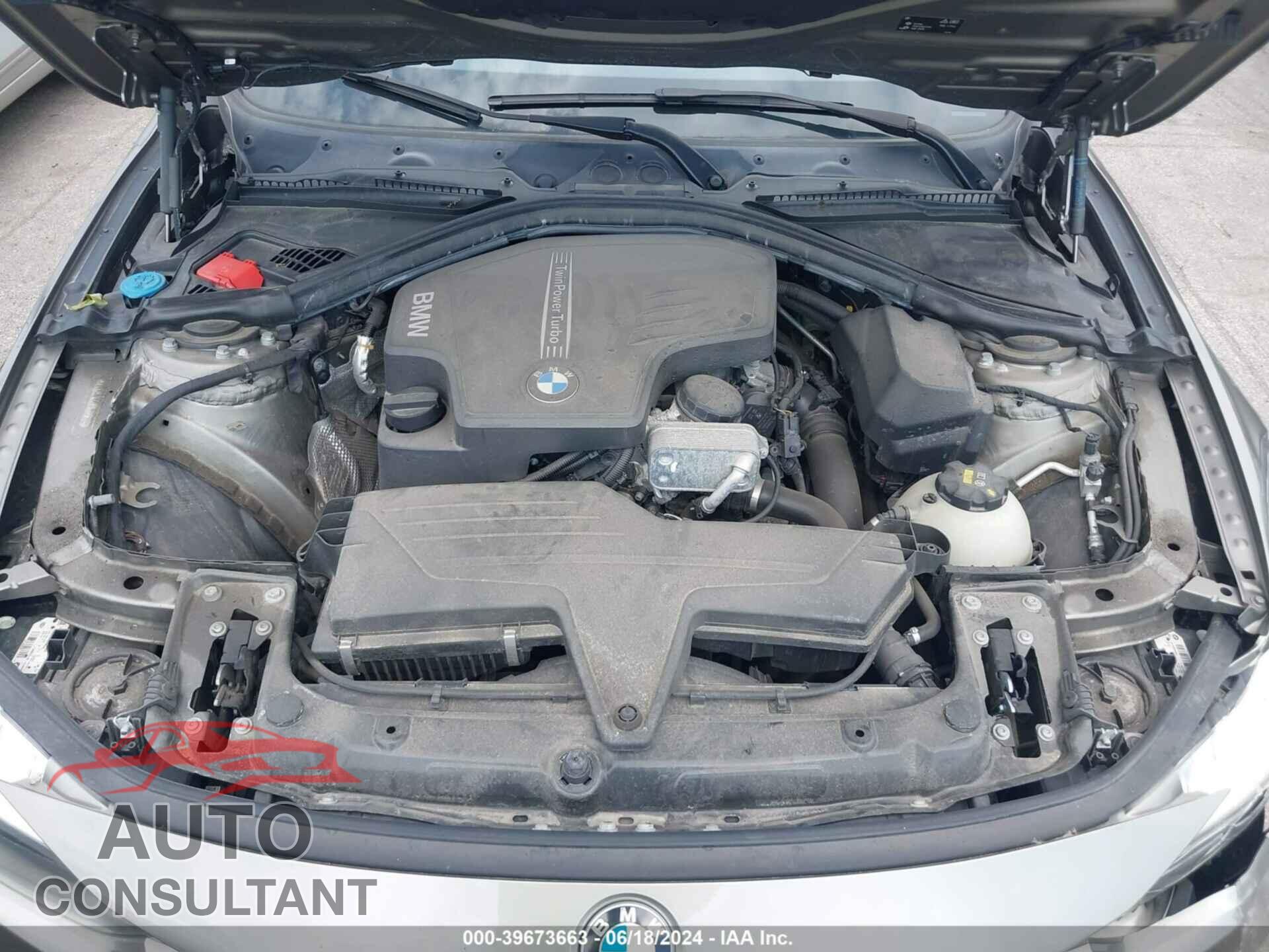 BMW 320I 2016 - WBA8E5G55GNU21953