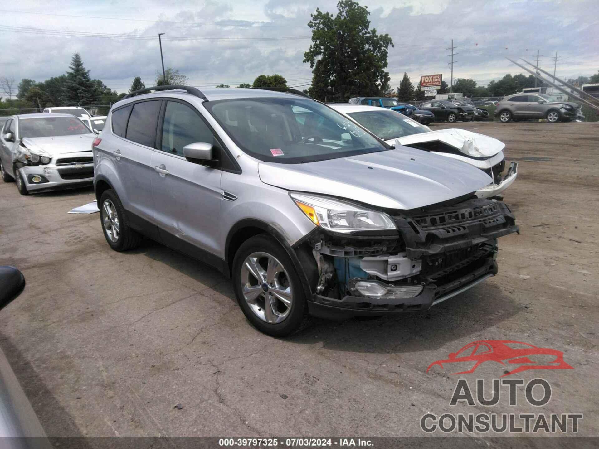 FORD ESCAPE 2016 - 1FMCU0GX3GUA20035