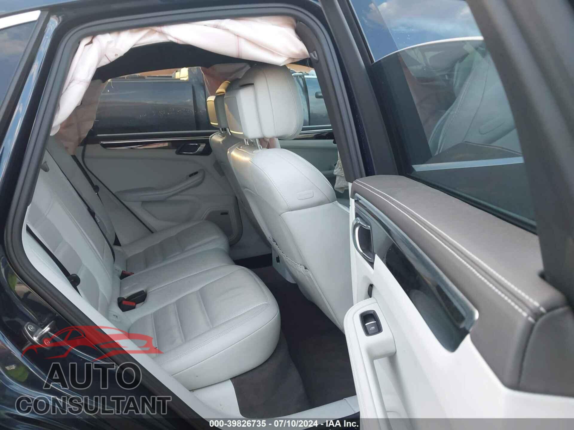 PORSCHE MACAN 2017 - WP1AB2A50HLB10818