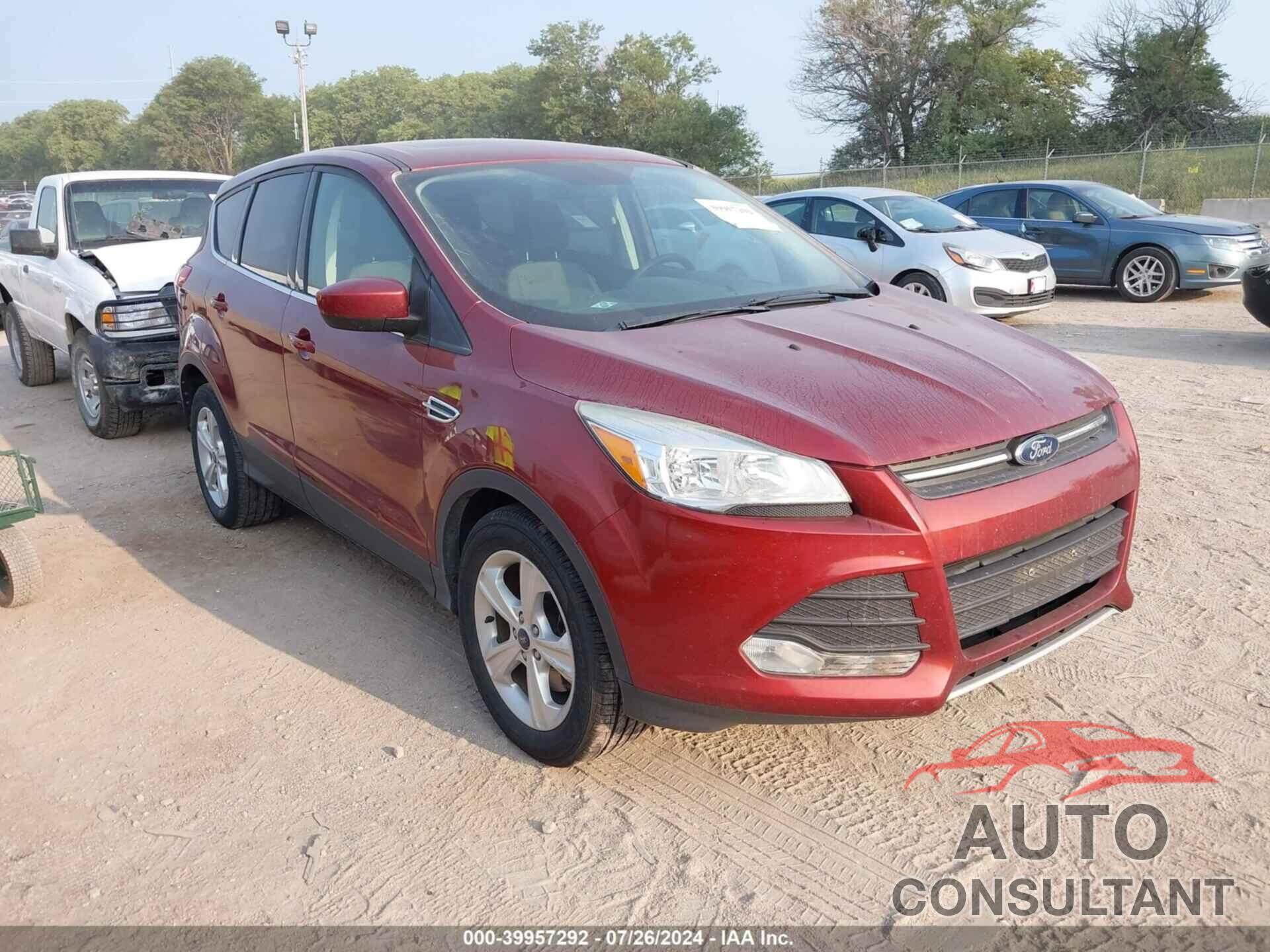 FORD ESCAPE 2016 - 1FMCU0G97GUB08670