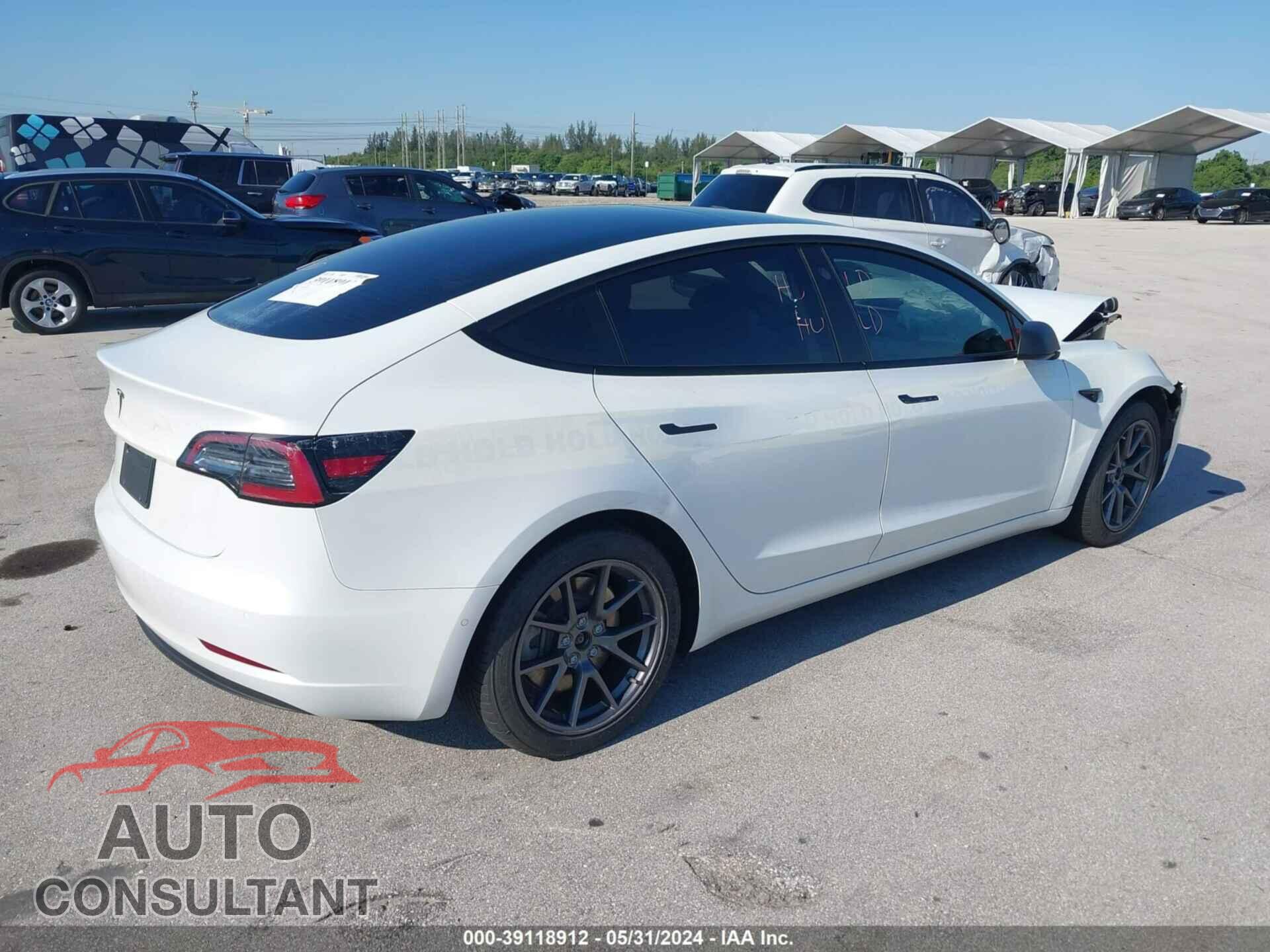 TESLA MODEL 3 2021 - 5YJ3E1EB0MF869767