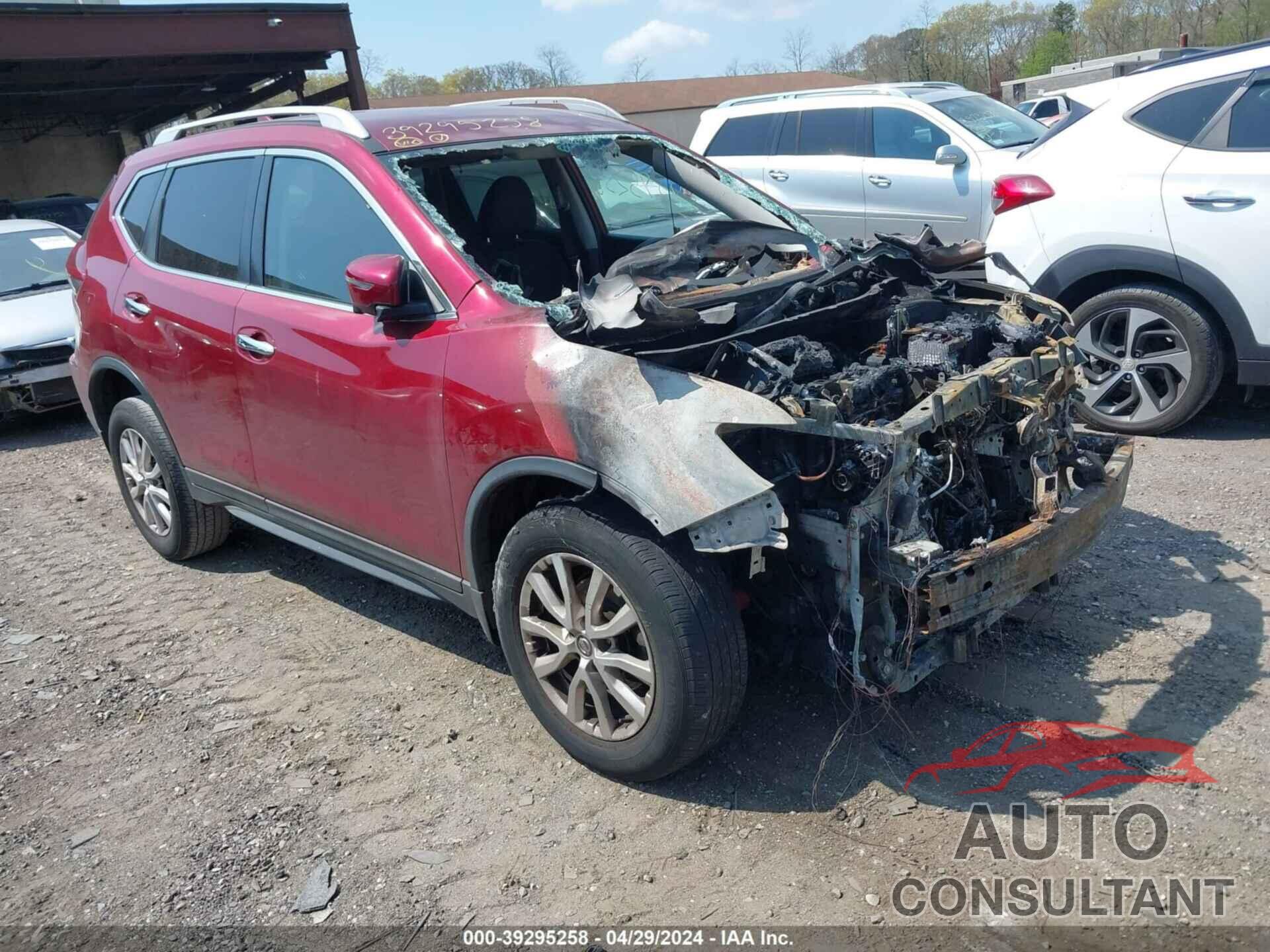 NISSAN ROGUE 2018 - 5N1AT2MV9JC802958