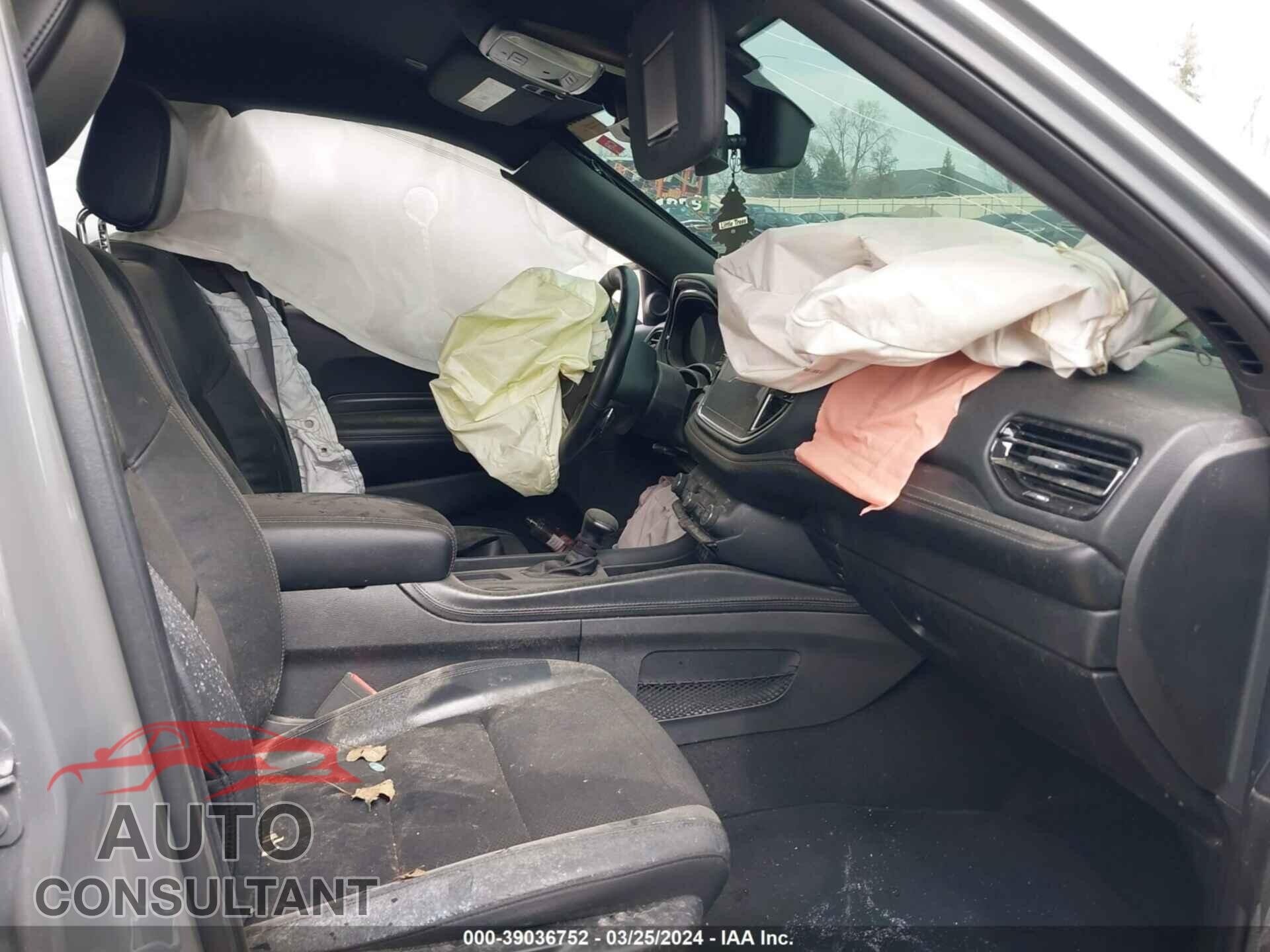 DODGE DURANGO 2021 - 1C4RDJDG9MC556854