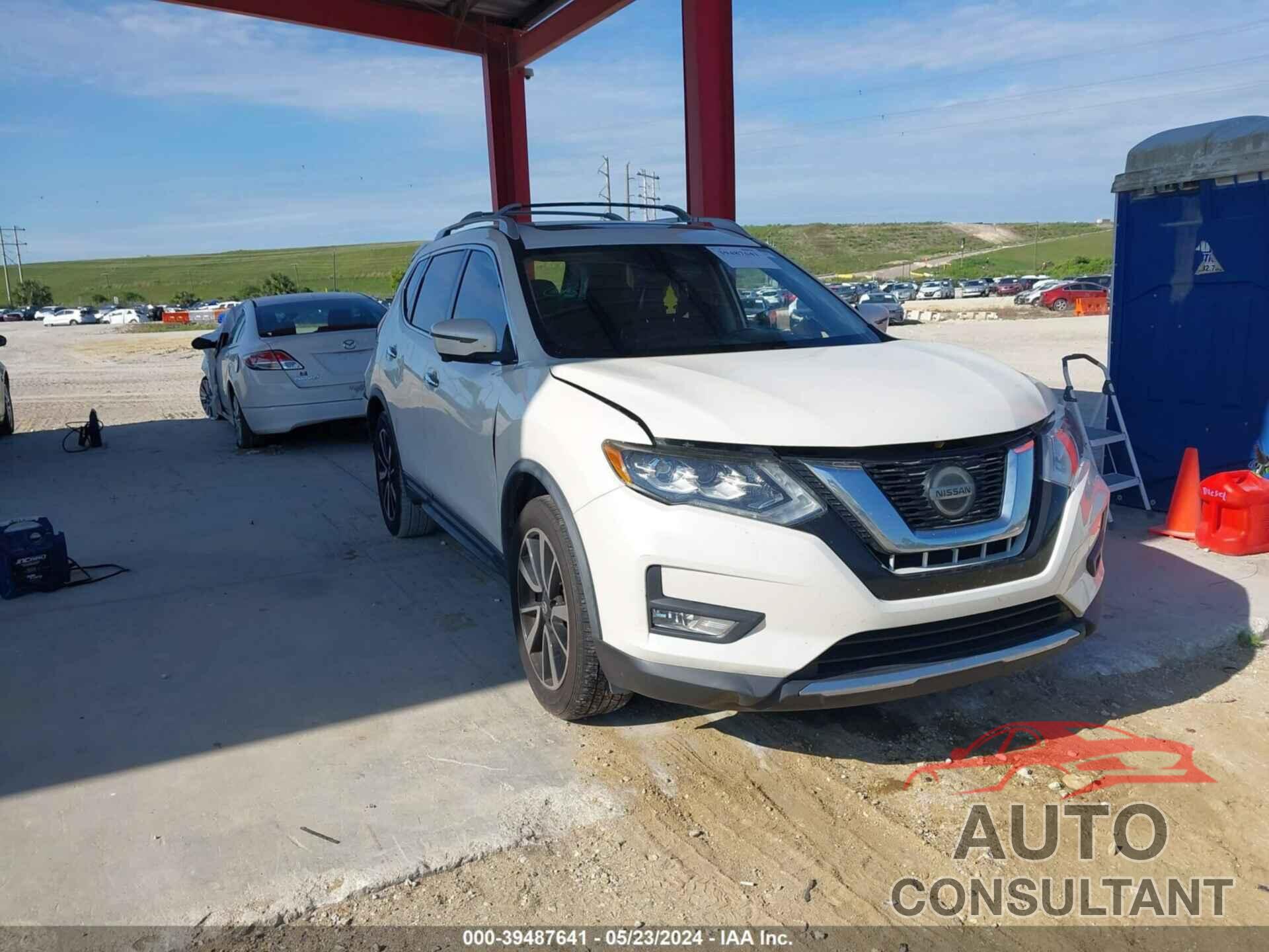 NISSAN ROGUE 2018 - JN8AT2MT5JW489154