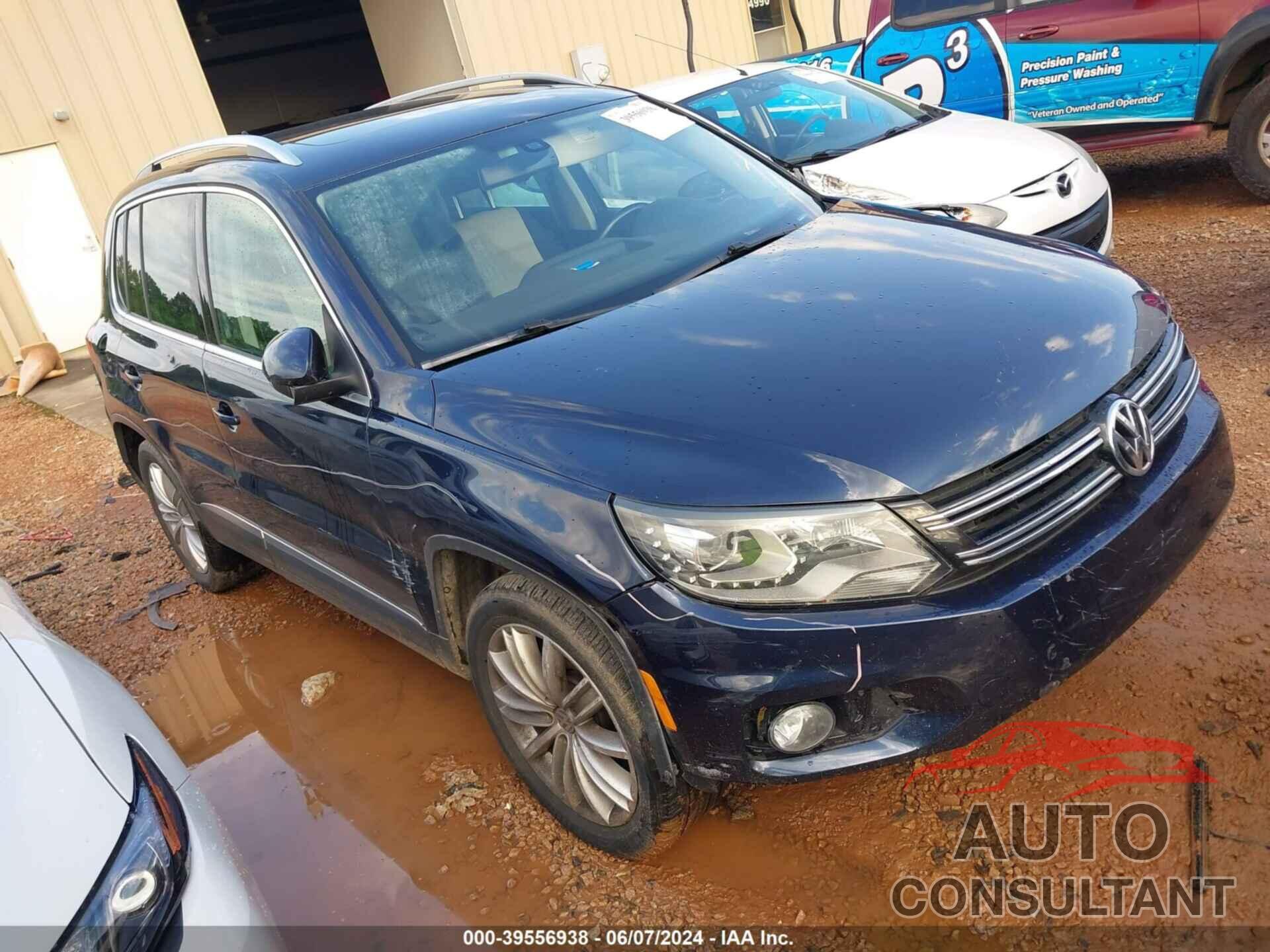 VOLKSWAGEN TIGUAN 2016 - WVGAV7AX8GW565125