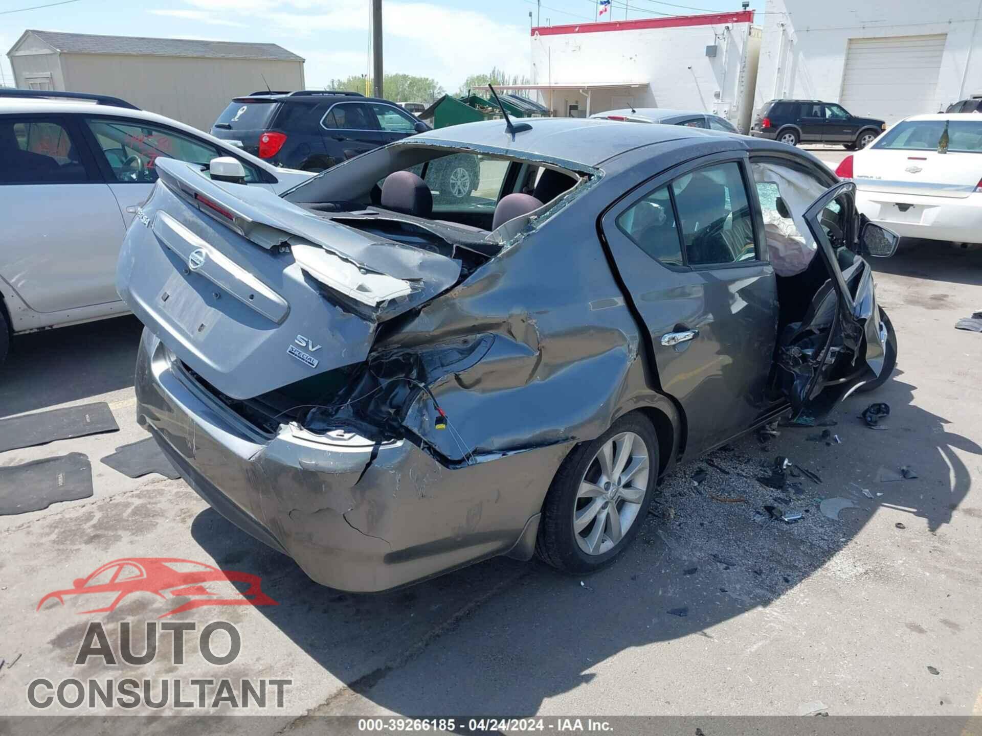 NISSAN VERSA 2017 - 3N1CN7AP1HL820883