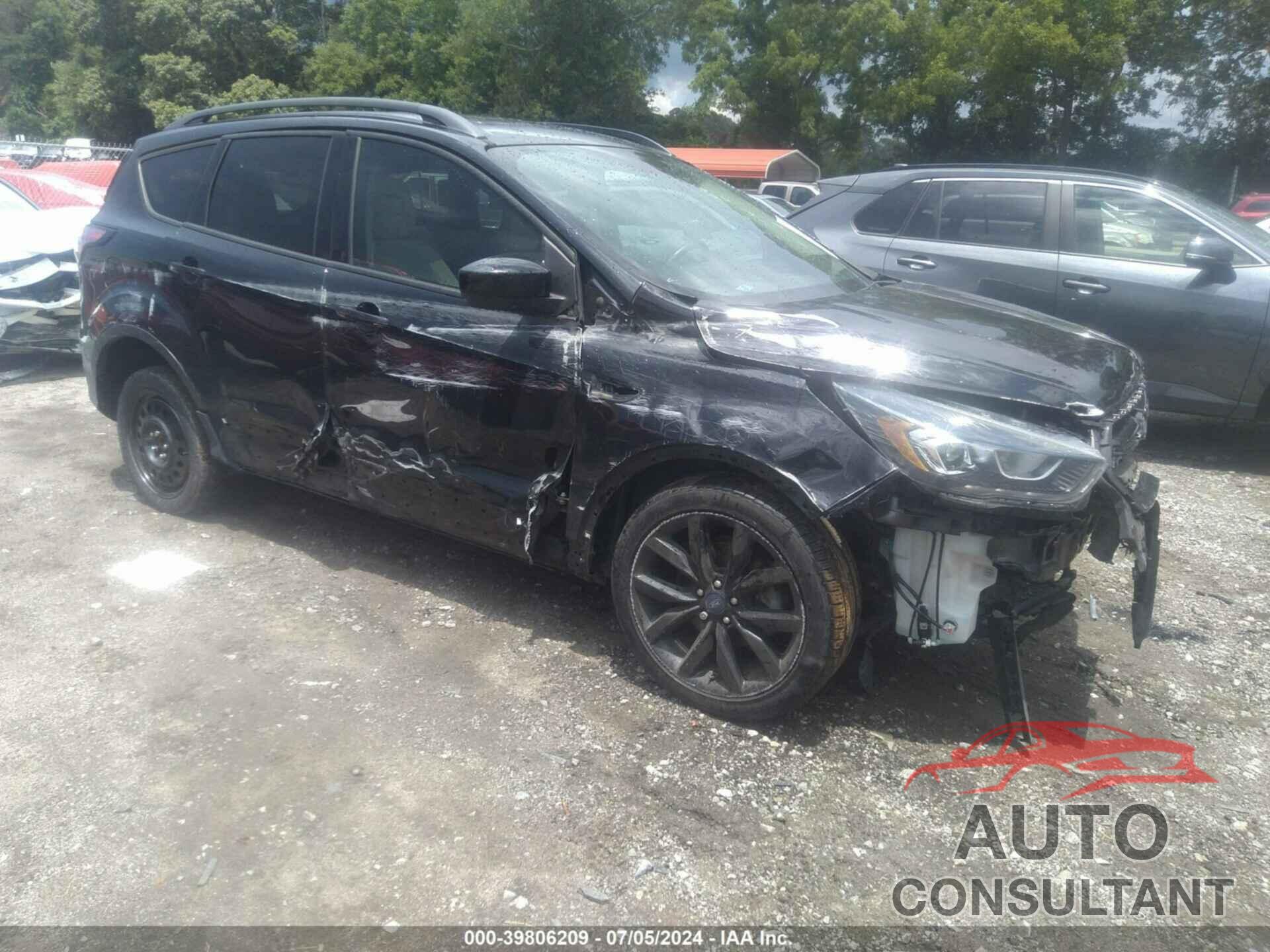 FORD ESCAPE 2018 - 1FMCU0HD2JUD26378