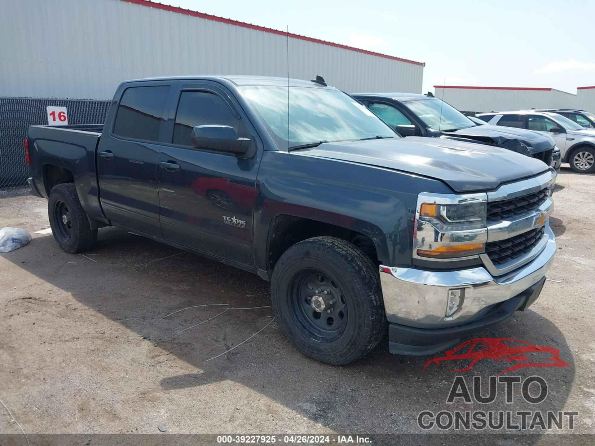 CHEVROLET SILVERADO 1500 2018 - 3GCPCREC0JG462875