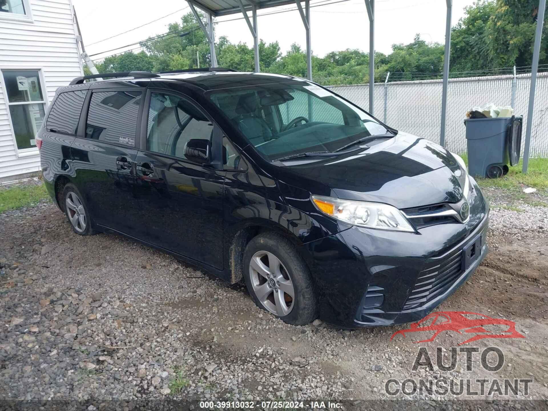 TOYOTA SIENNA 2019 - 5TDKZ3DC1KS993318