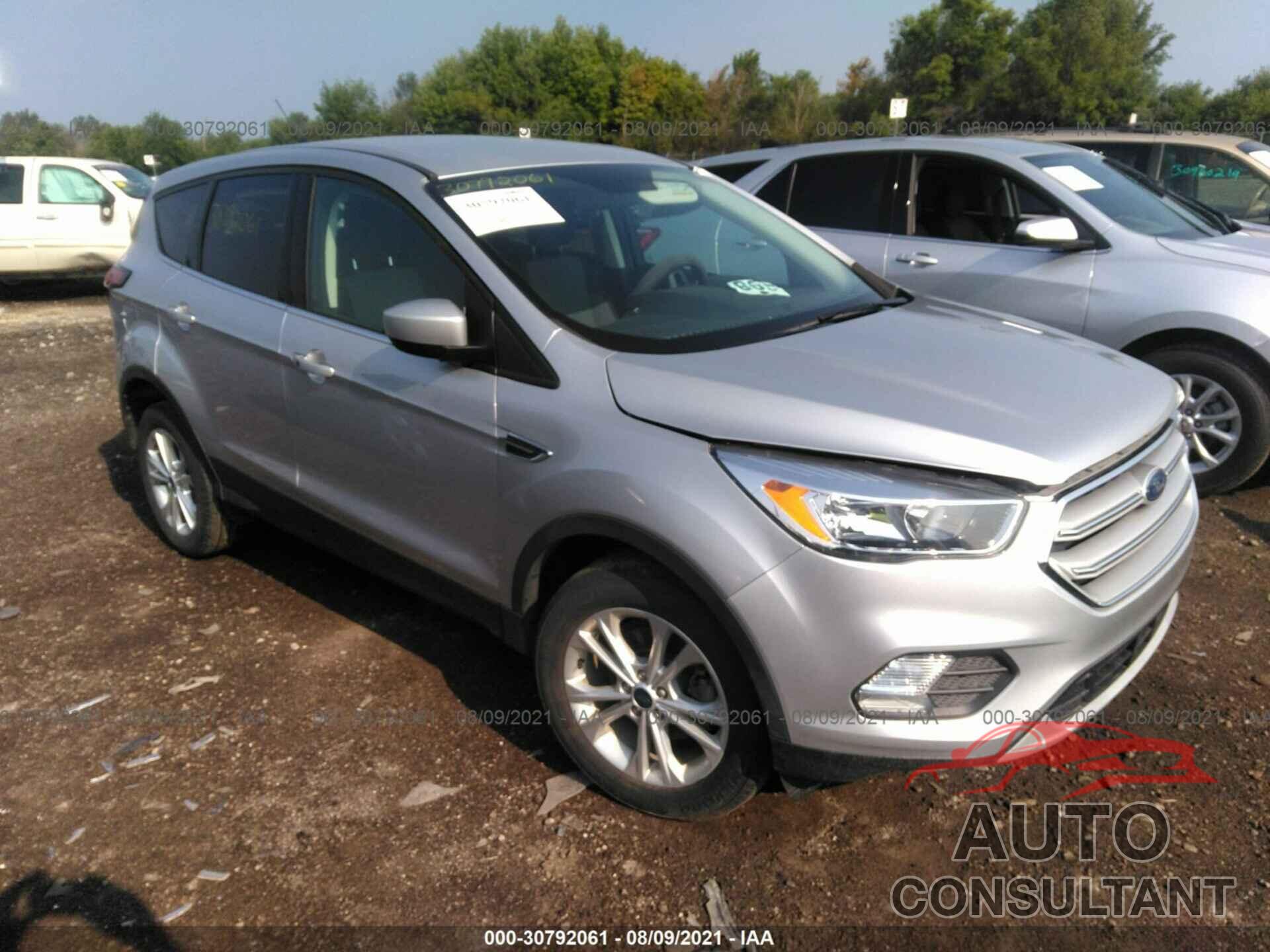 FORD ESCAPE 2019 - 1FMCU0GD9KUA62059