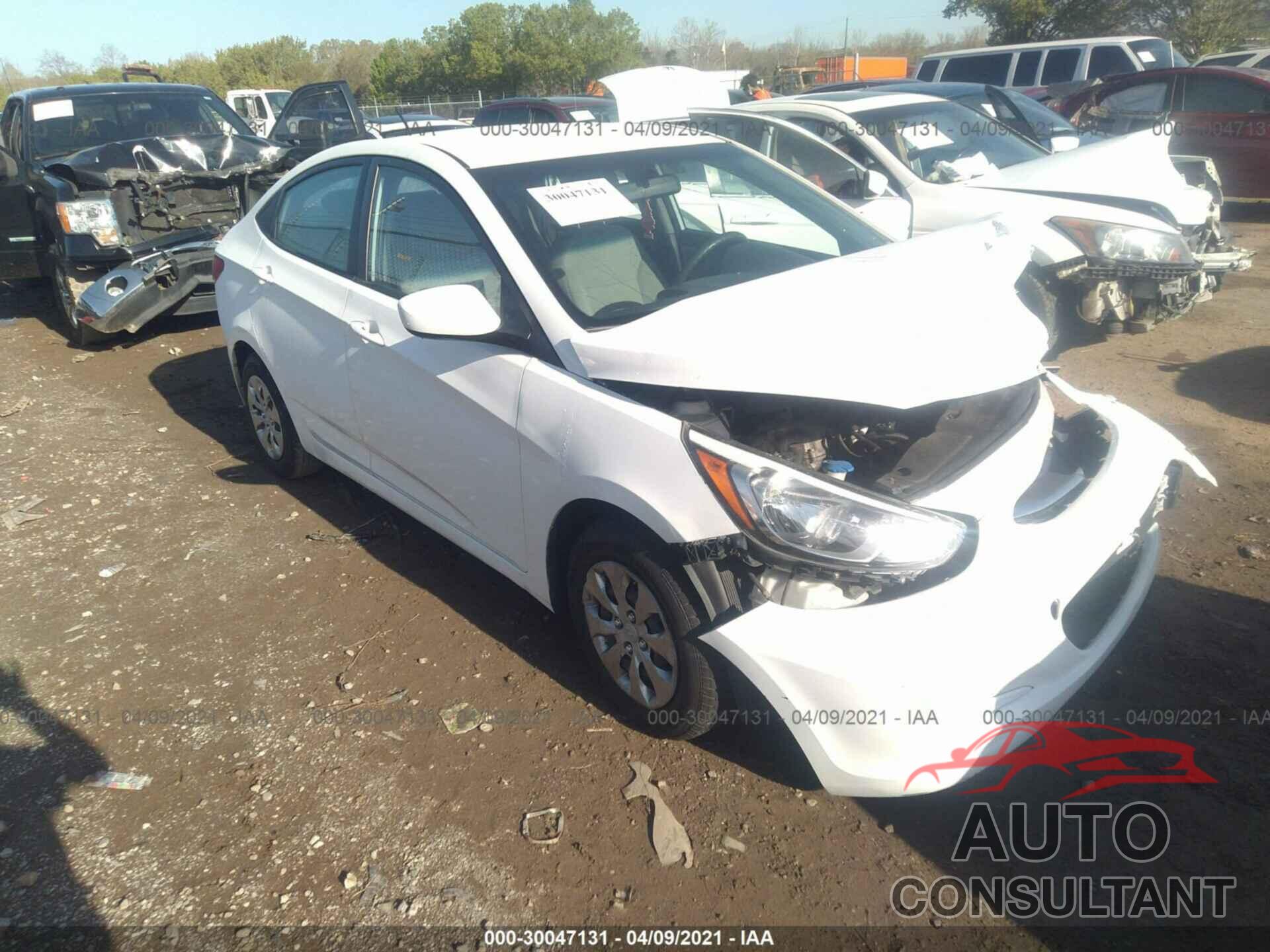 HYUNDAI ACCENT 2016 - KMHCT4AE6GU003070