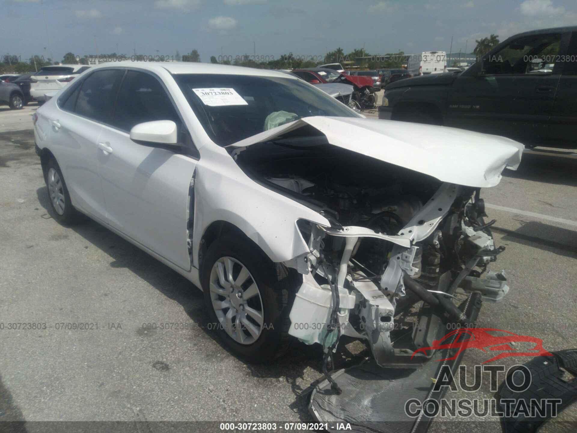 TOYOTA CAMRY 2016 - 4T1BF1FKXGU500395