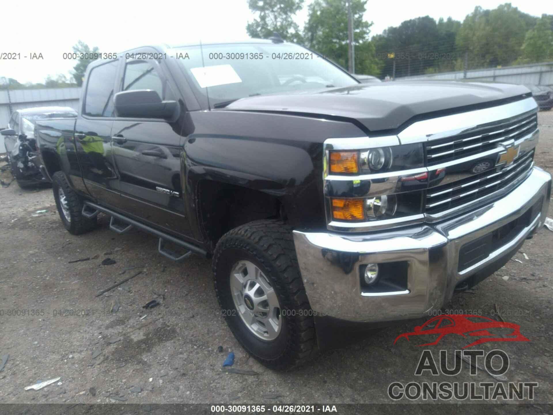 CHEVROLET SILVERADO 2500HD 2018 - 1GC1KVEG8JF170395