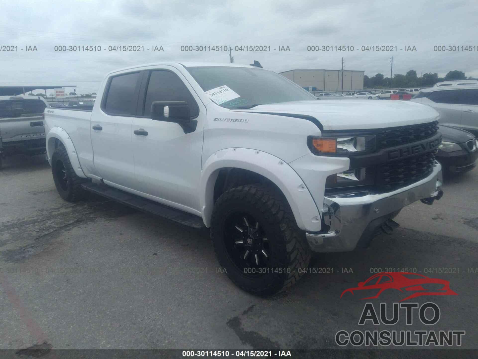 CHEVROLET SILVERADO 1500 2020 - 1GCUYAEF5LZ221820