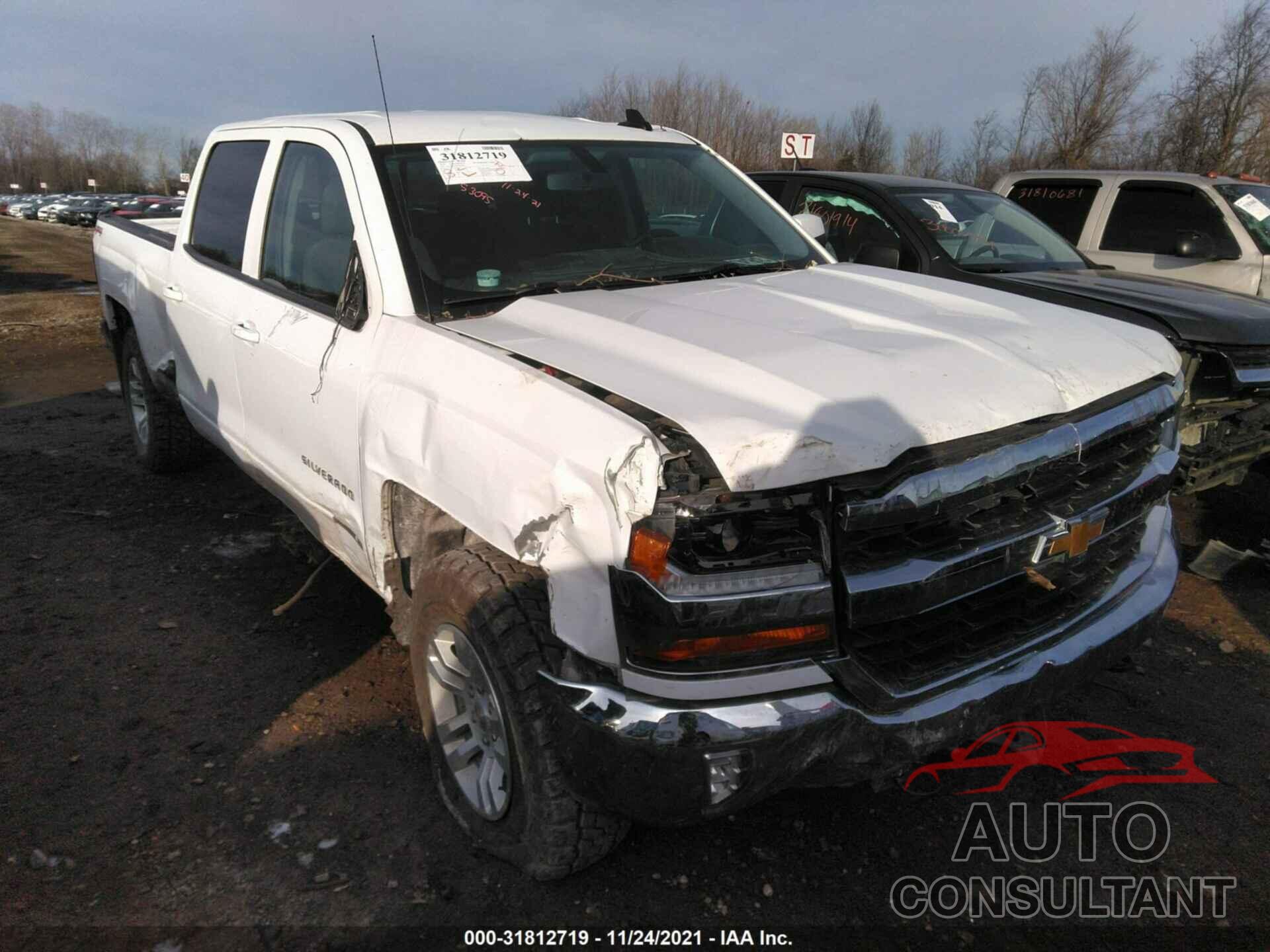 CHEVROLET SILVERADO 1500 2018 - 3GCUKREC6JG567054