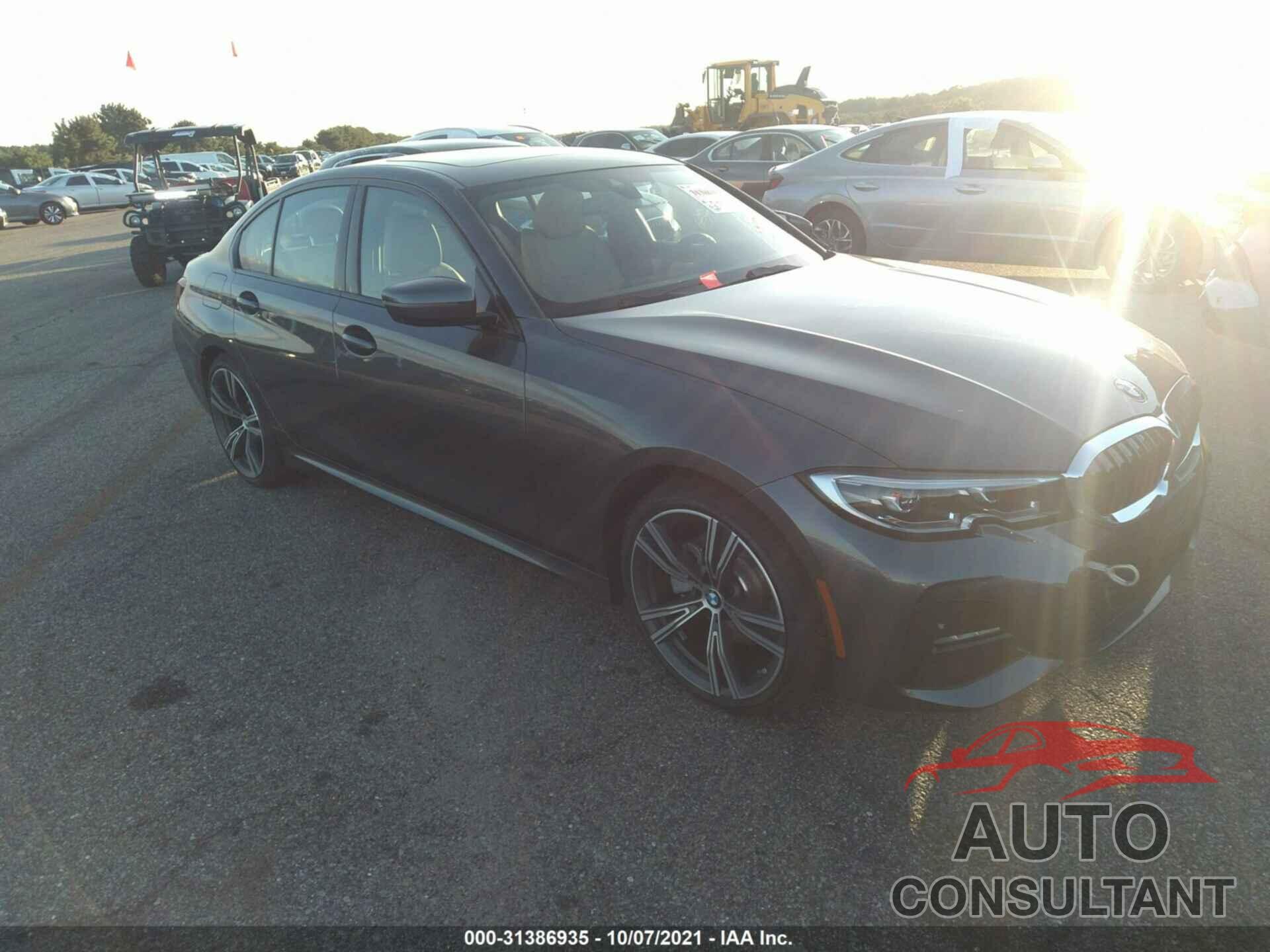 BMW 3 SERIES 2021 - 3MW5R7J01M8C14958