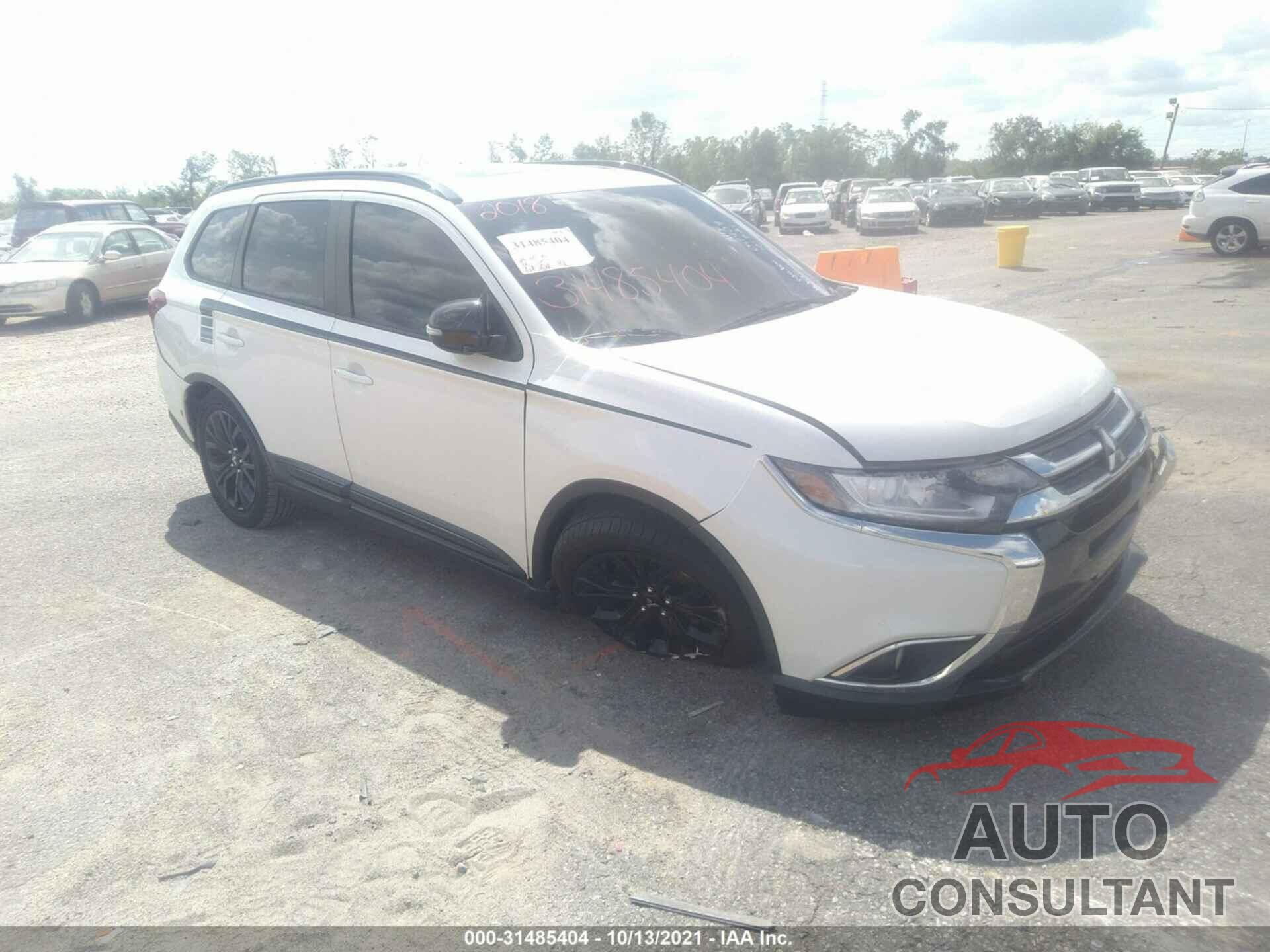 MITSUBISHI OUTLANDER 2018 - JA4AD3A39JZ047909