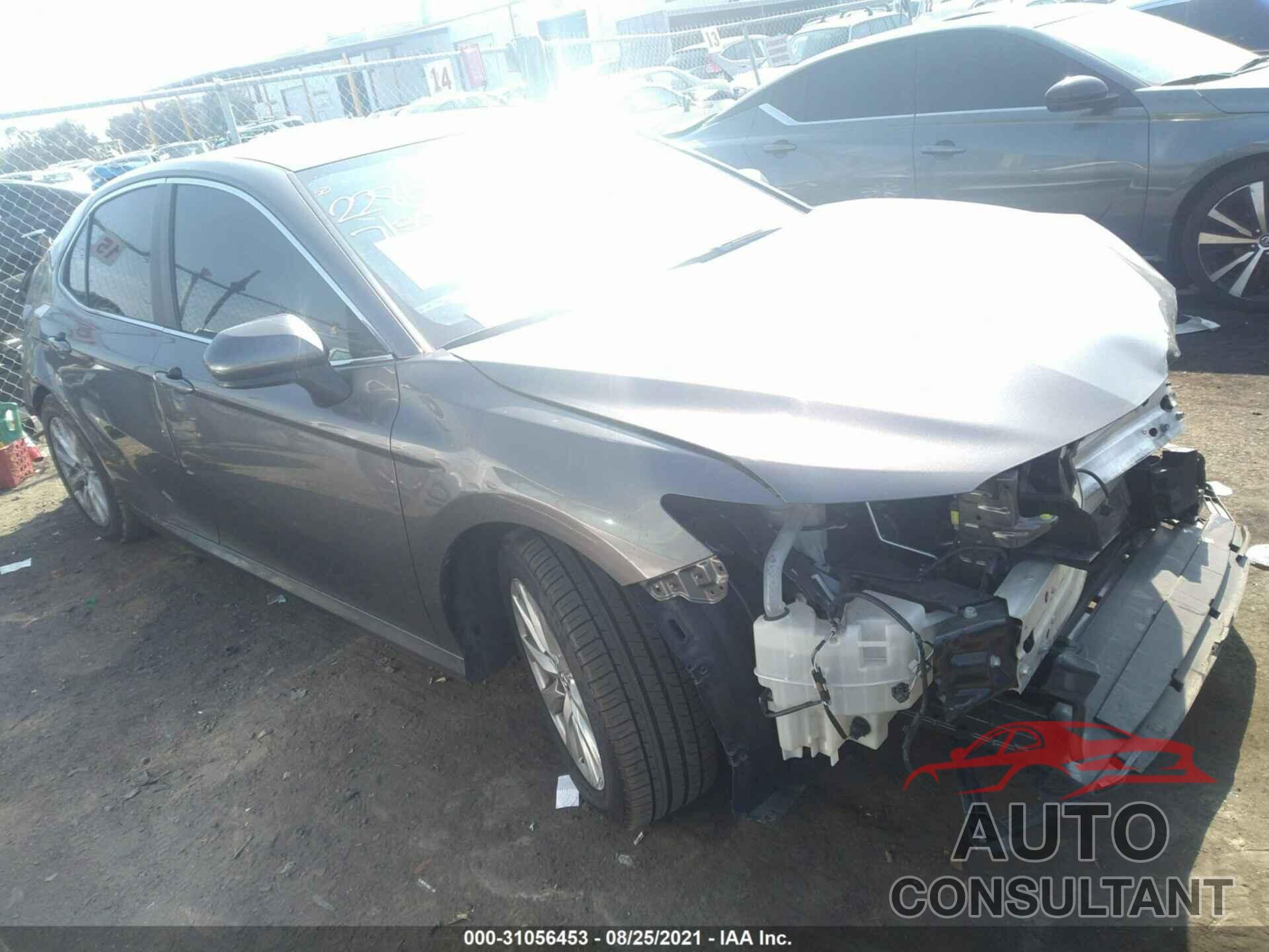 TOYOTA CAMRY 2019 - 4T1B11HK0KU185451
