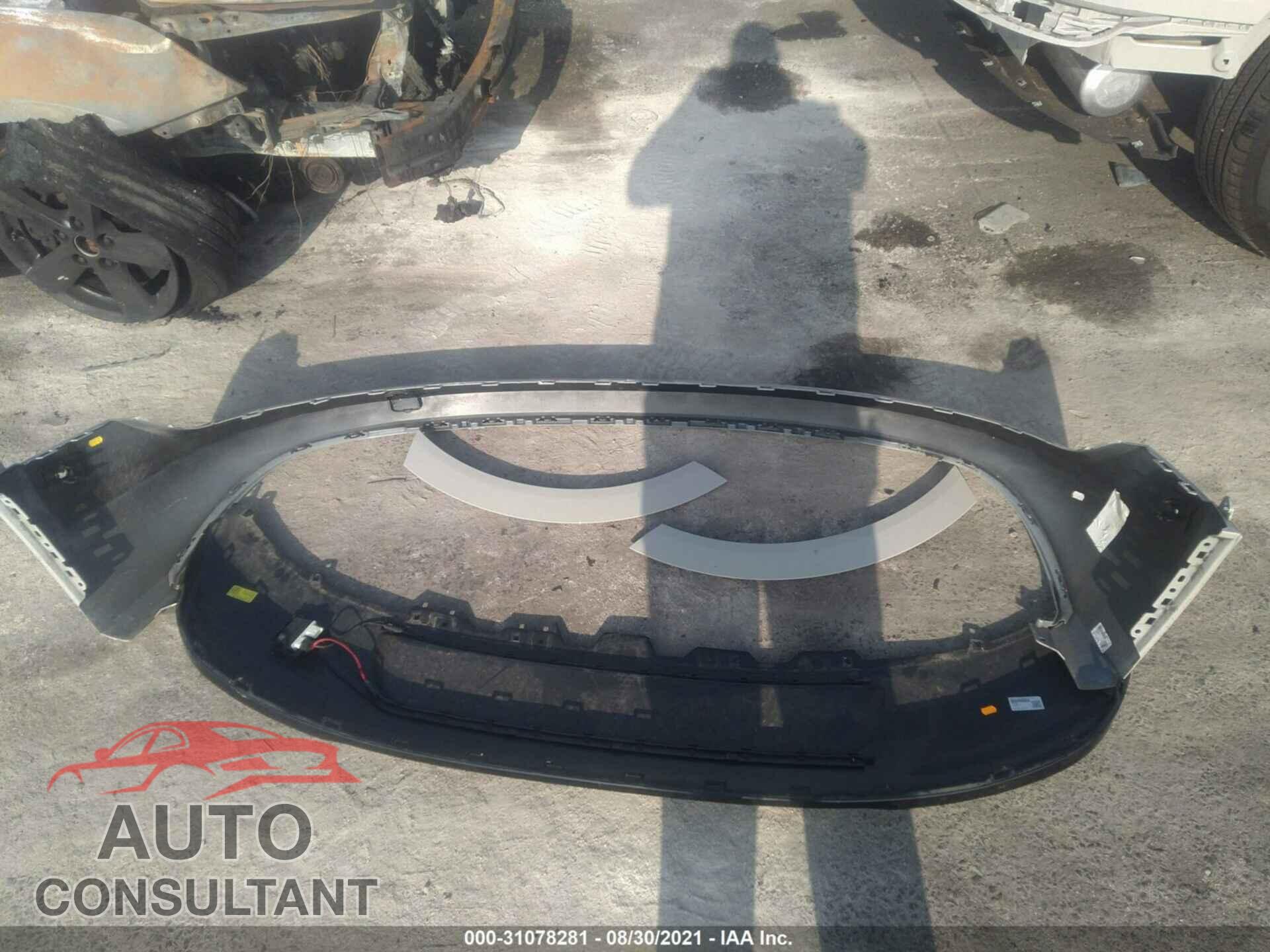 AUDI E-TRON 2021 - WA1AAAGE0MB010170