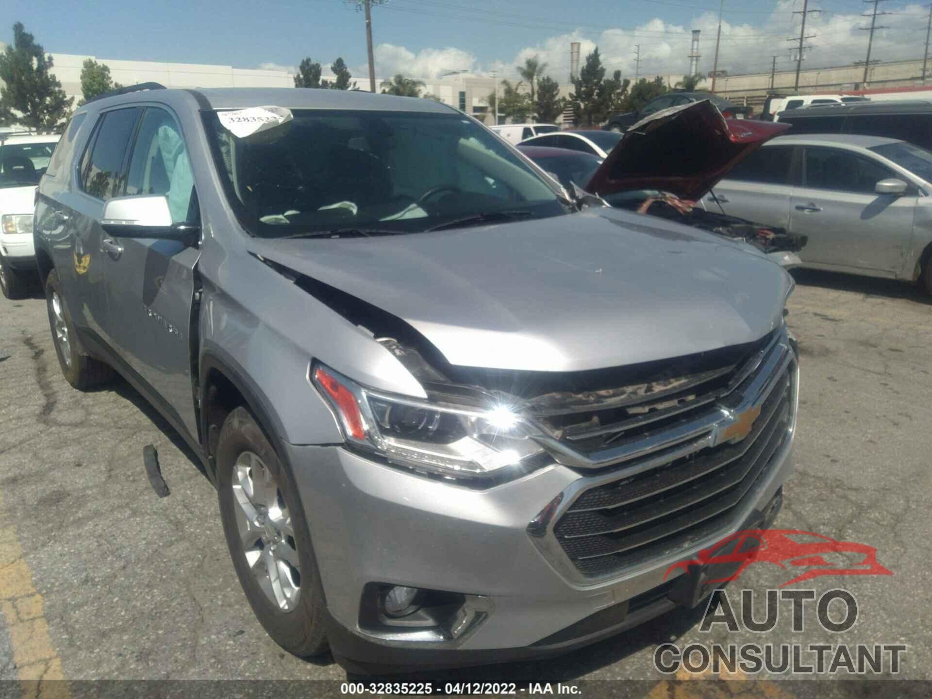 CHEVROLET TRAVERSE 2019 - 1GNERGKW7KJ320359