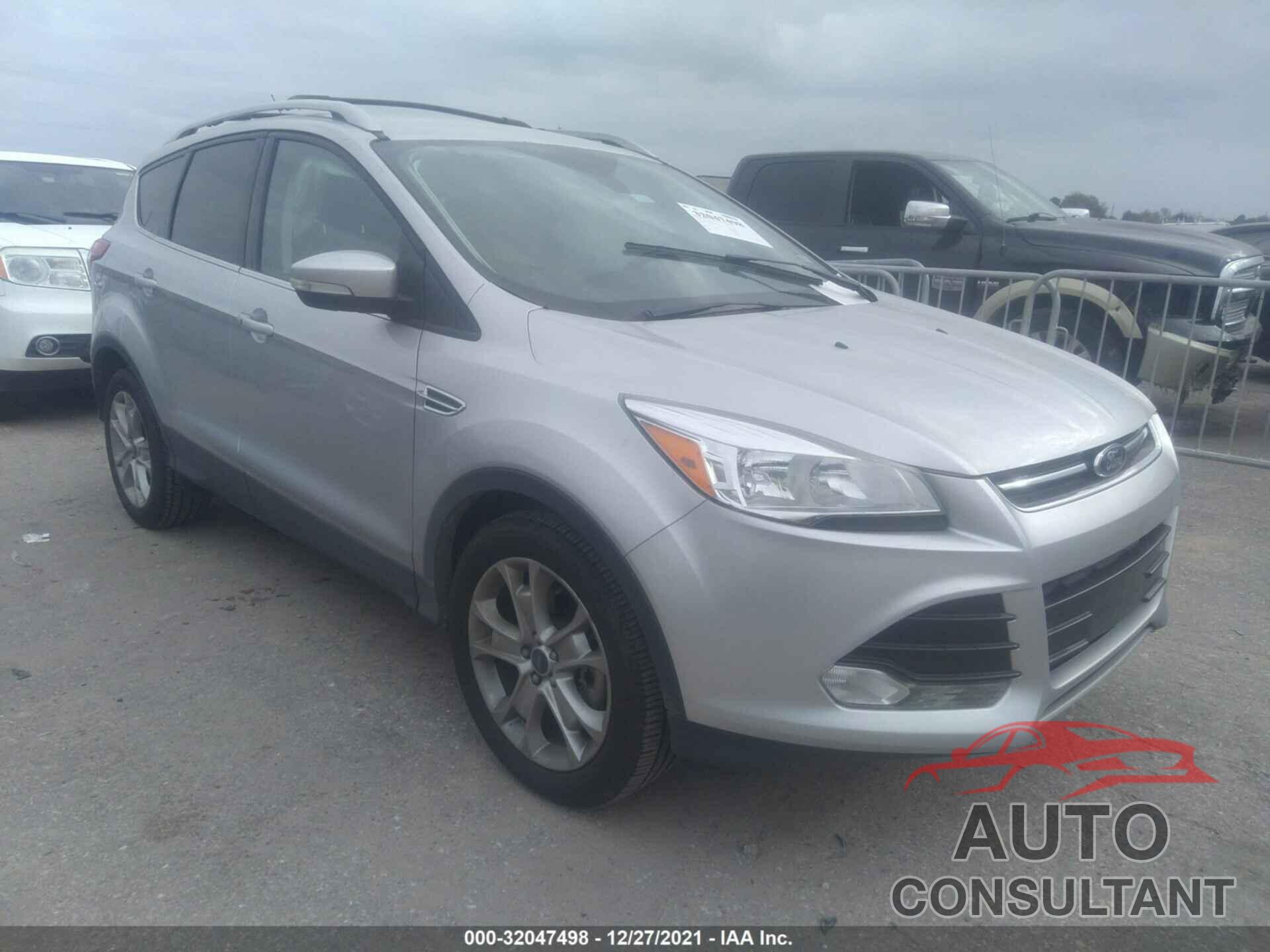 FORD ESCAPE 2016 - 1FMCU0J91GUB70784