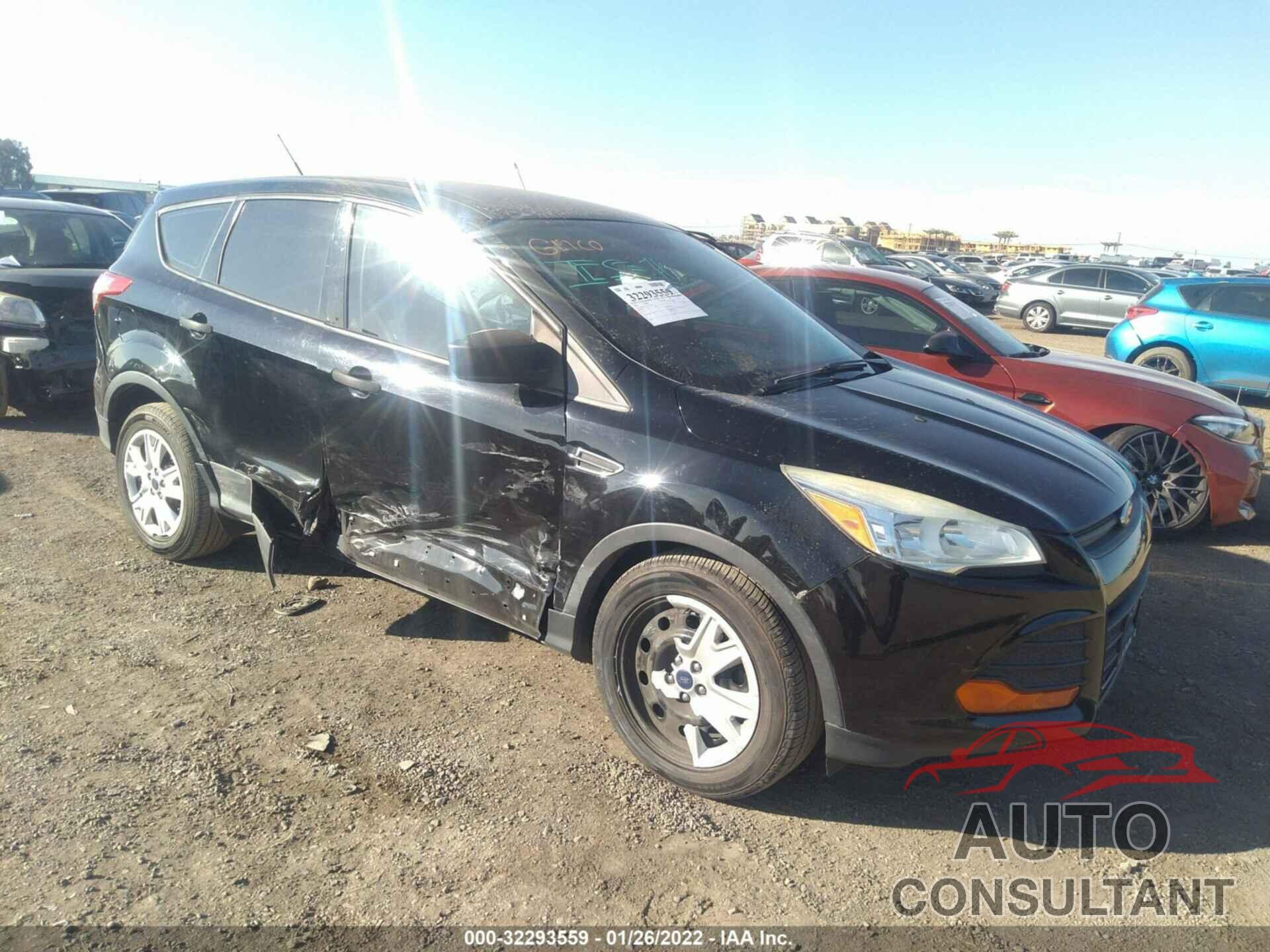 FORD ESCAPE 2016 - 1FMCU0F74GUC11920