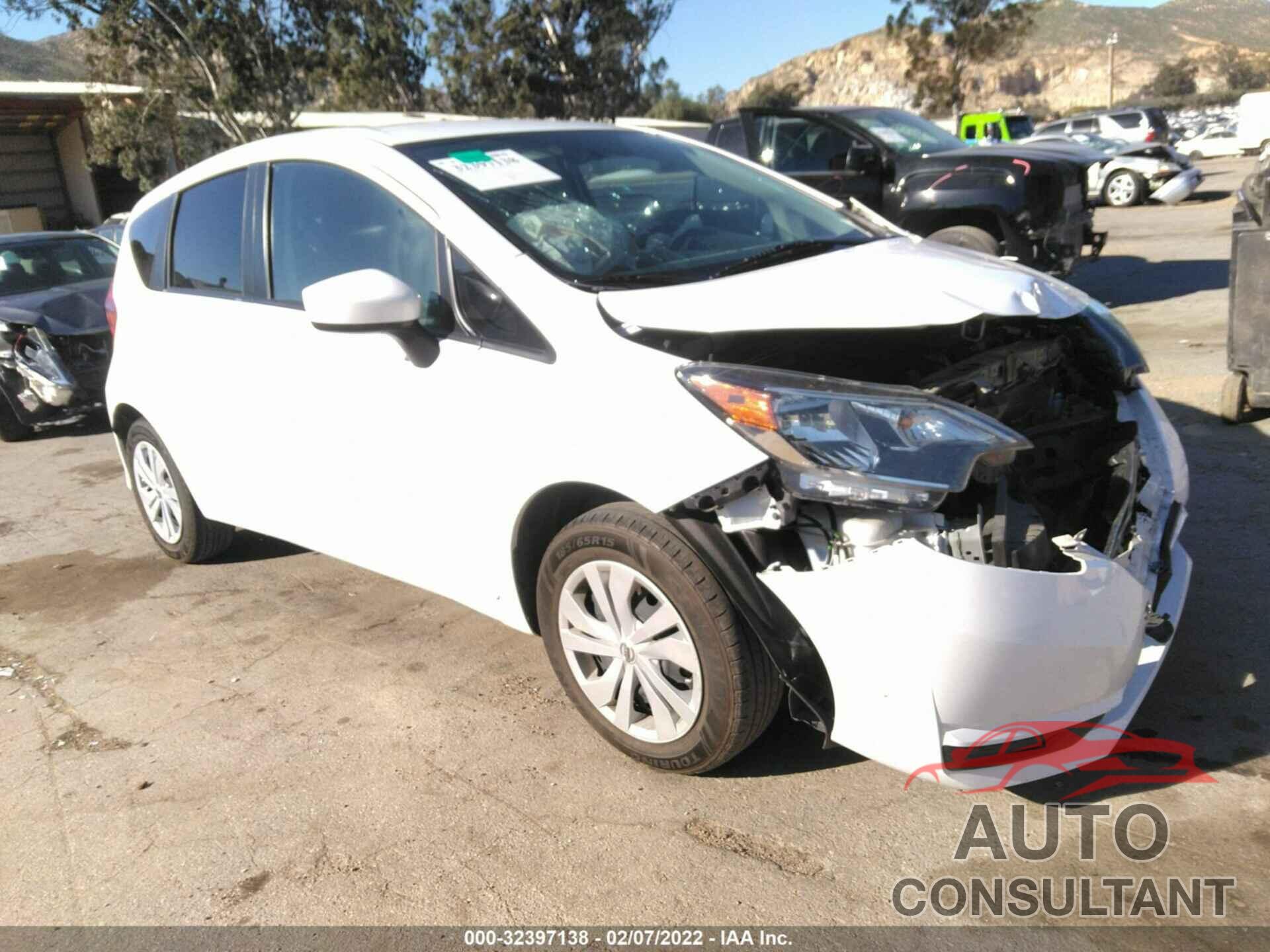 NISSAN VERSA NOTE 2017 - 3N1CE2CP3HL354695