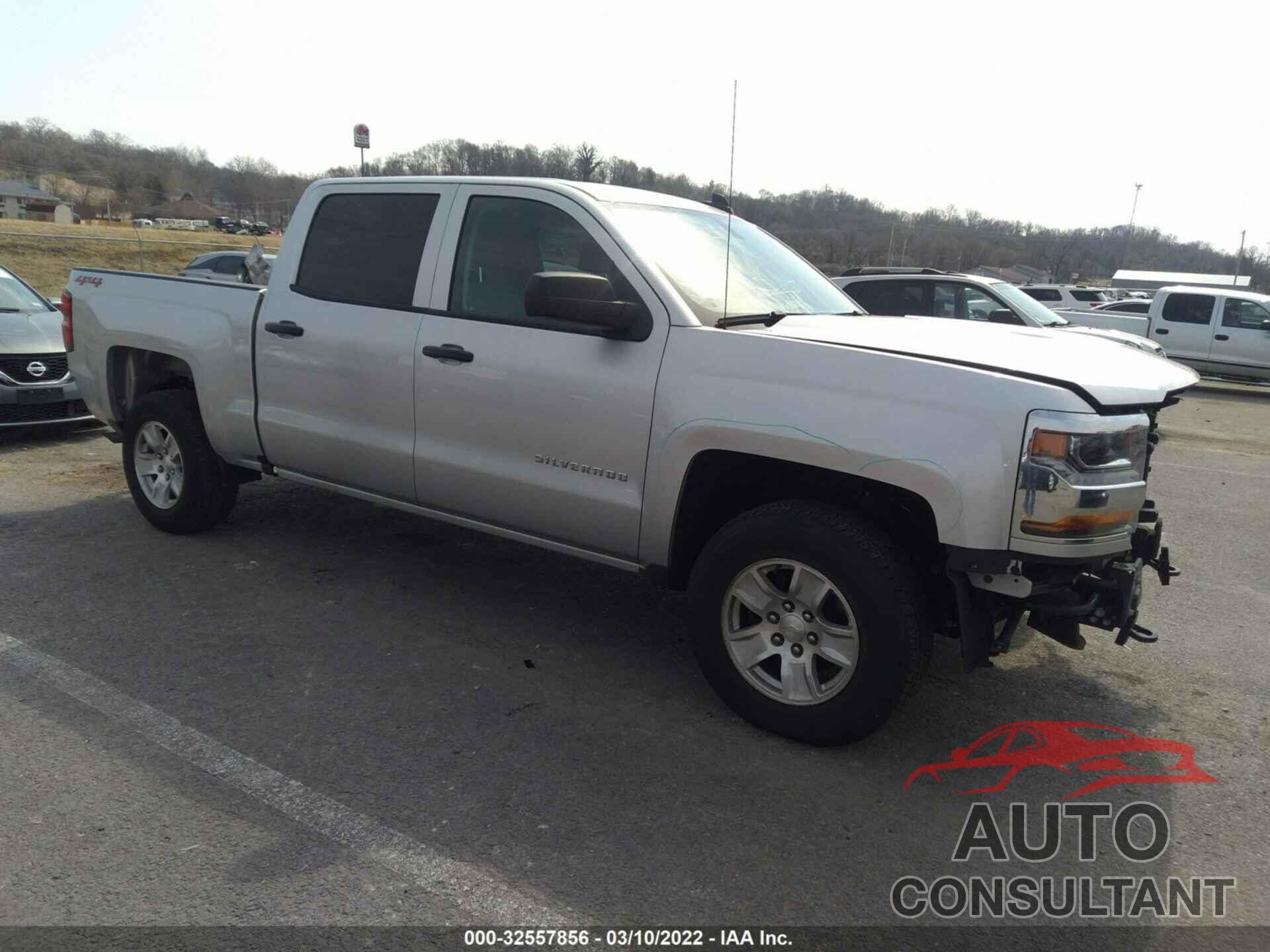CHEVROLET SILVERADO 1500 2018 - 3GCUKNEC6JG376274
