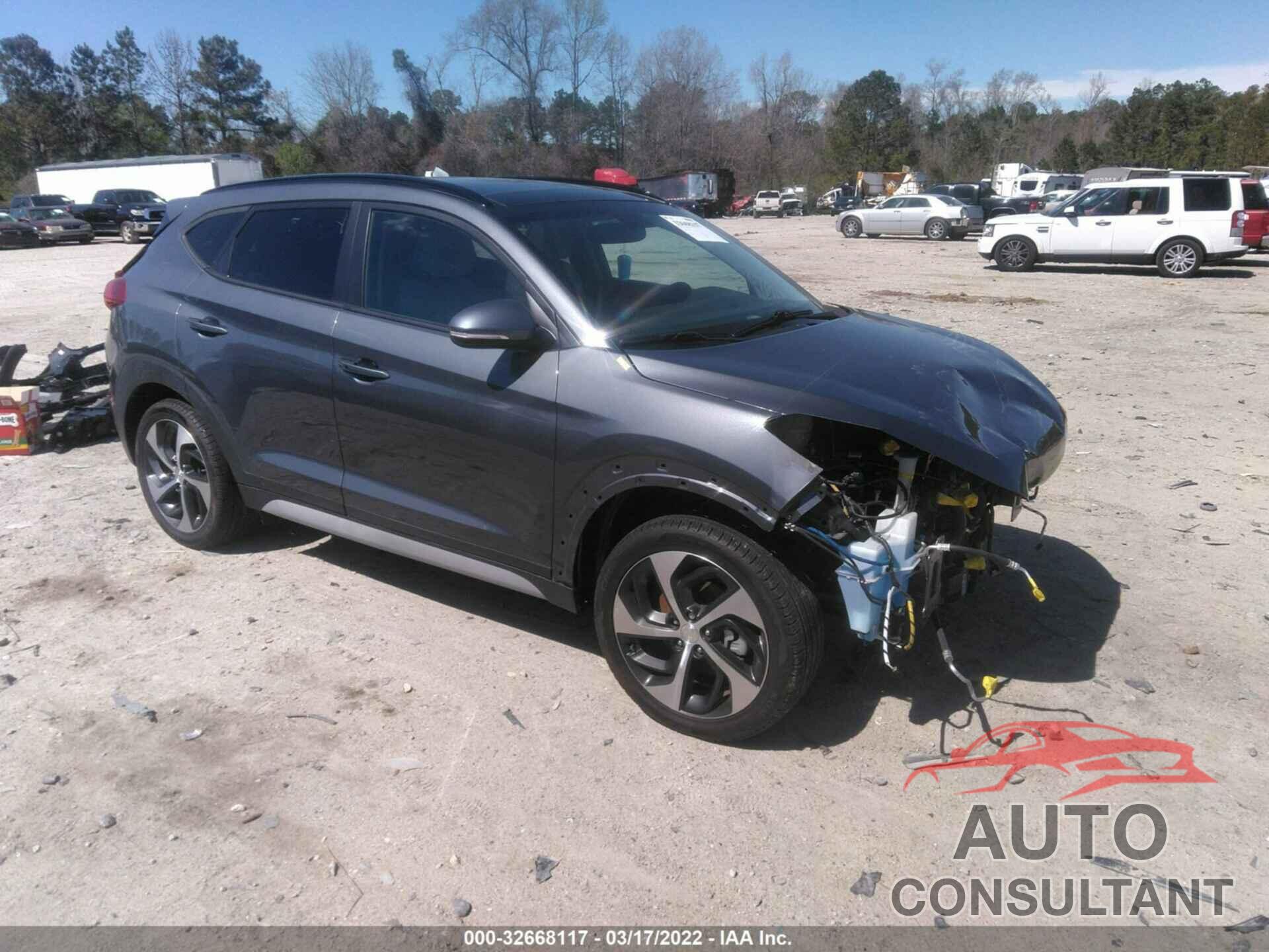 HYUNDAI TUCSON 2018 - KM8J33A21JU807078