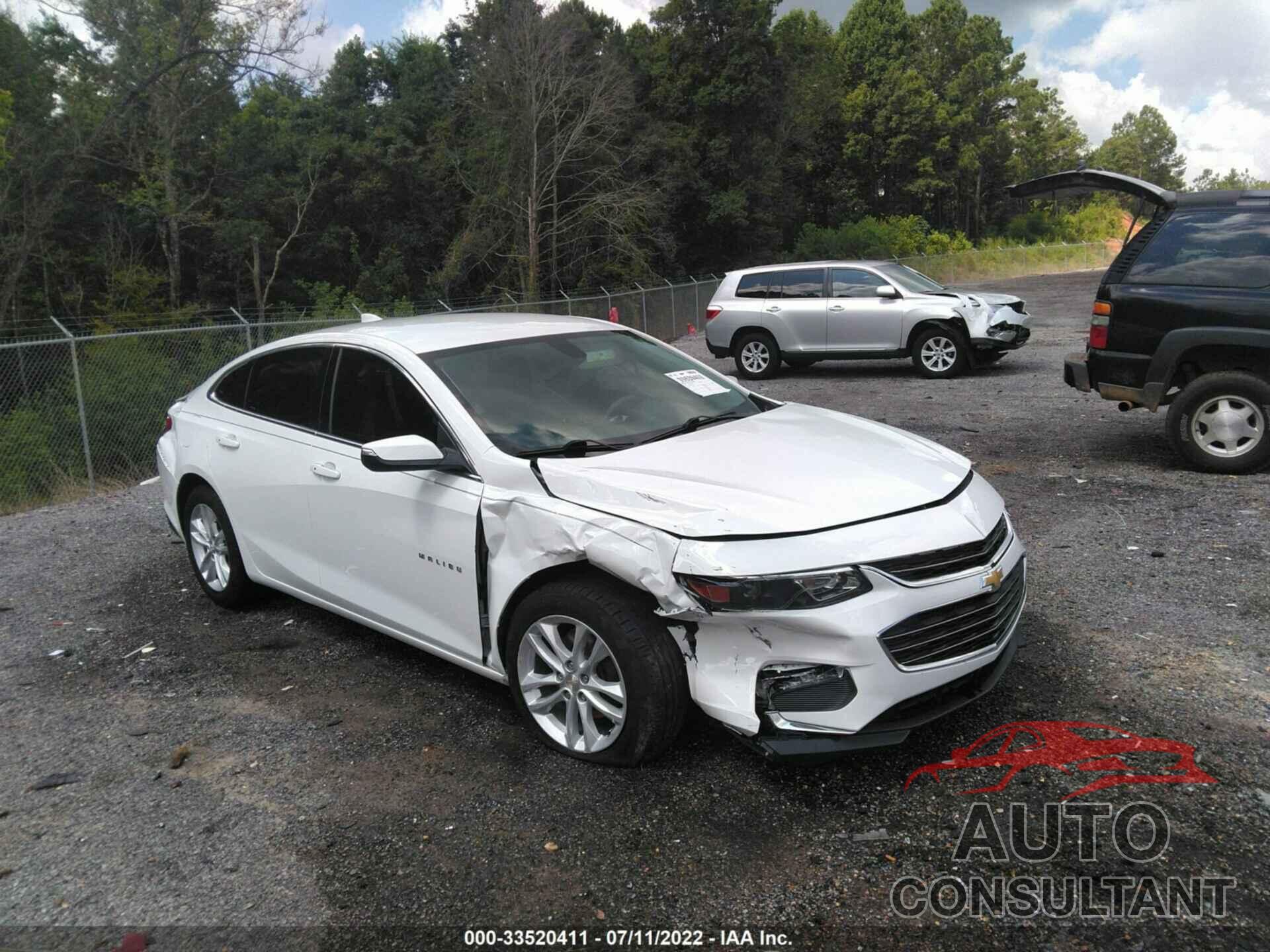 CHEVROLET MALIBU 2018 - 1G1ZD5ST3JF144553