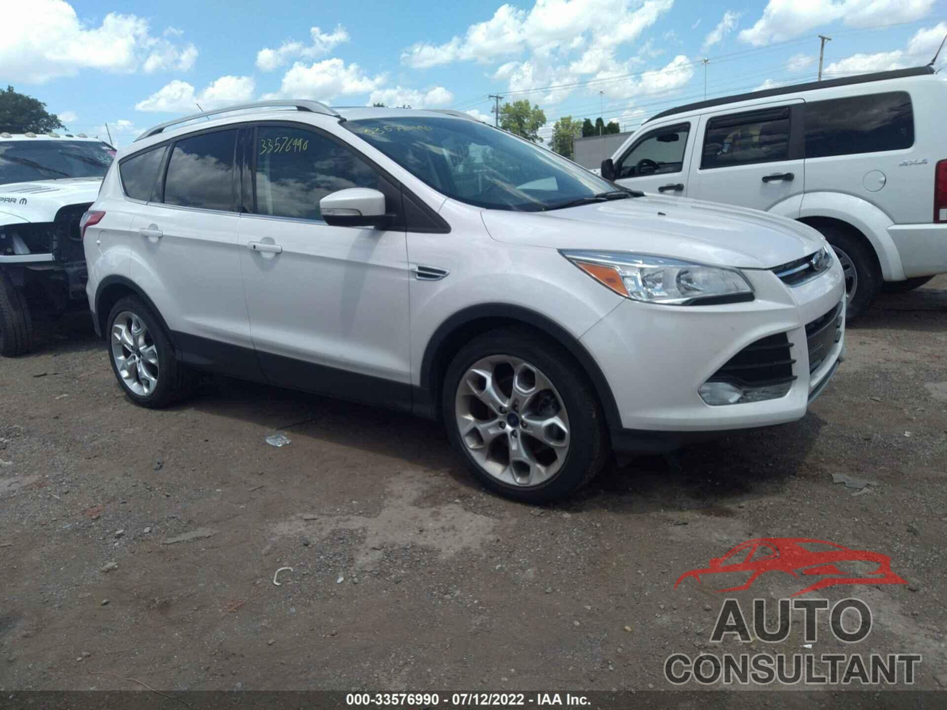 FORD ESCAPE 2016 - 1FMCU0J92GUB13381