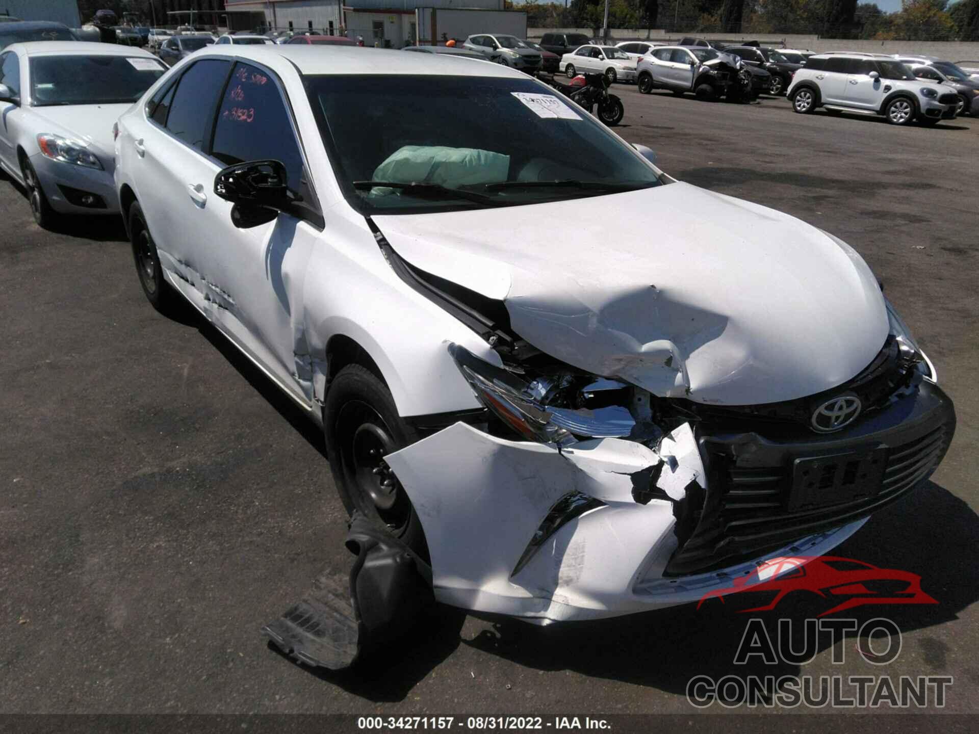 TOYOTA CAMRY 2016 - 4T4BF1FK9GR547438