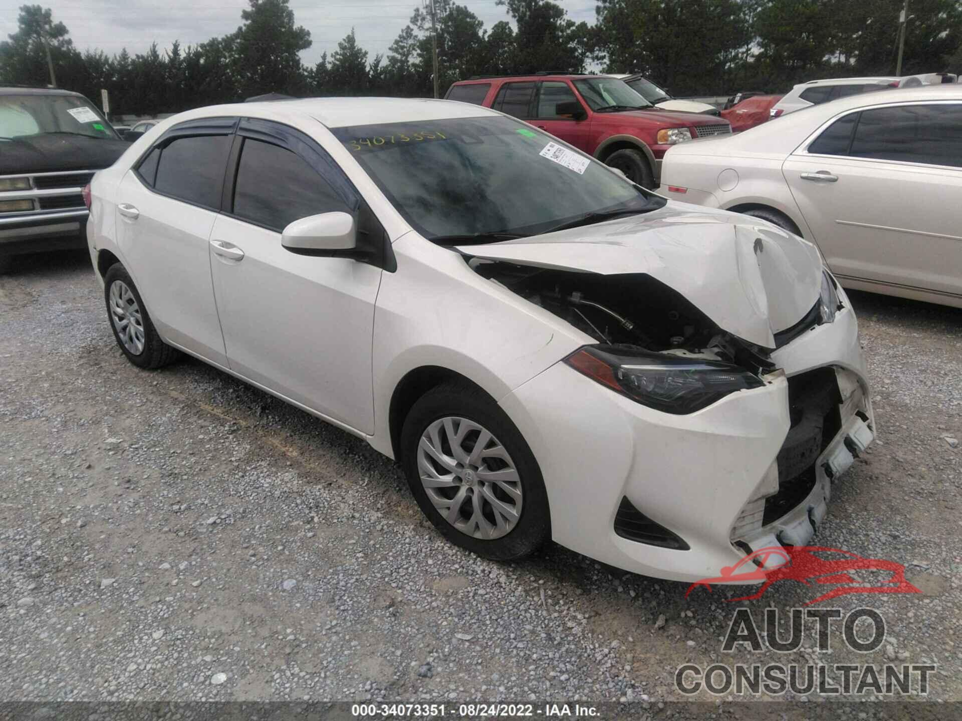 TOYOTA COROLLA 2018 - 5YFBURHE5JP813505