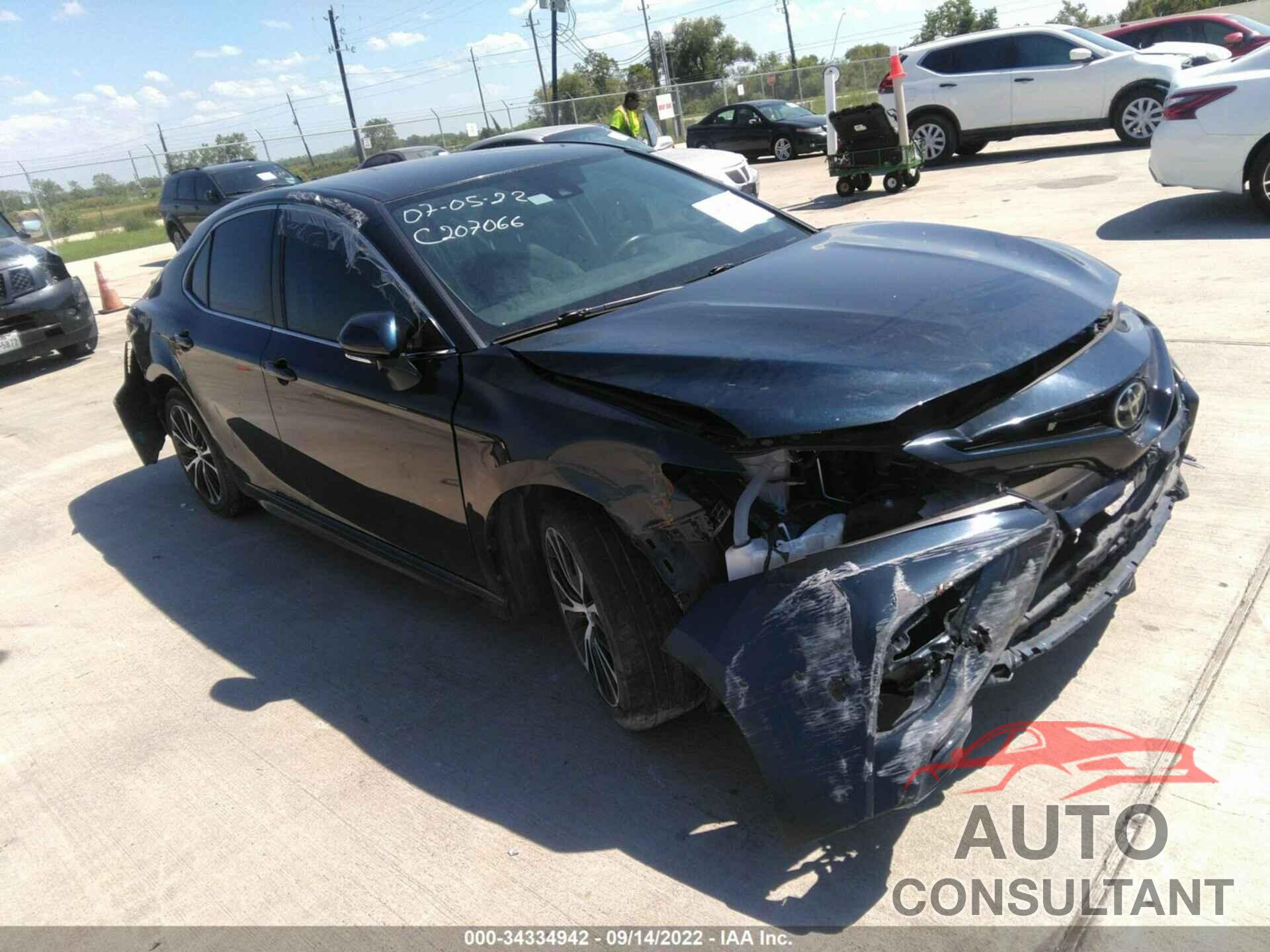 TOYOTA CAMRY 2019 - 4T1B11HK4KU728705
