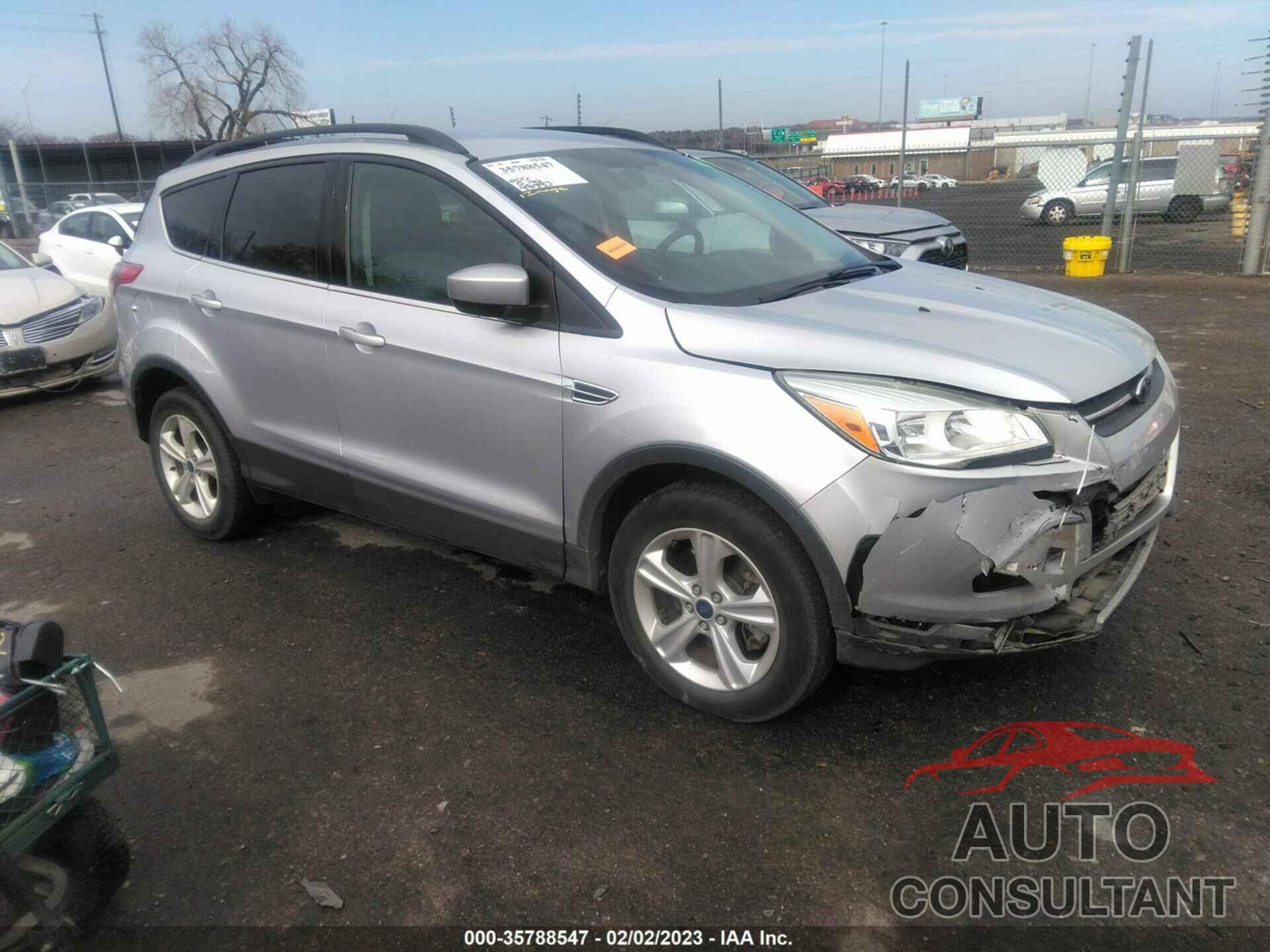 FORD ESCAPE 2015 - 1FMCU9G91FUB93959