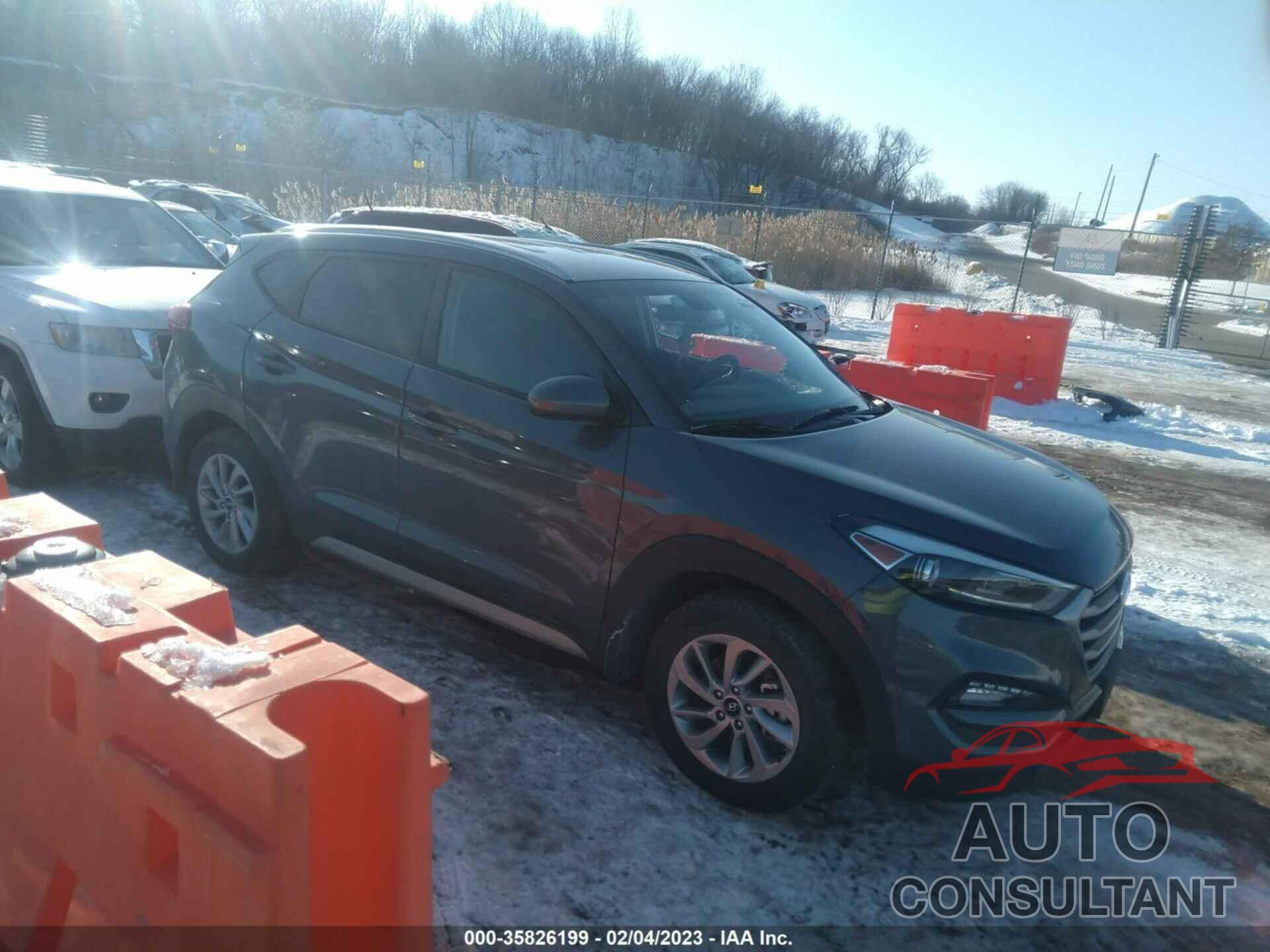 HYUNDAI TUCSON 2017 - KM8J3CA41HU314237